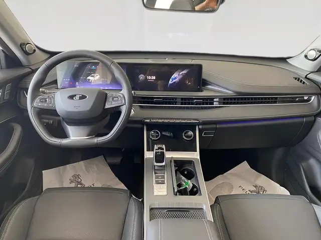 DR Automobiles DR6.0 view 6