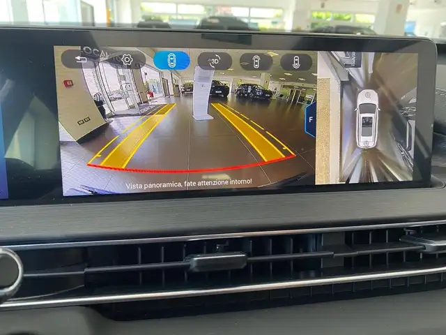 DR Automobiles DR6.0 view 10