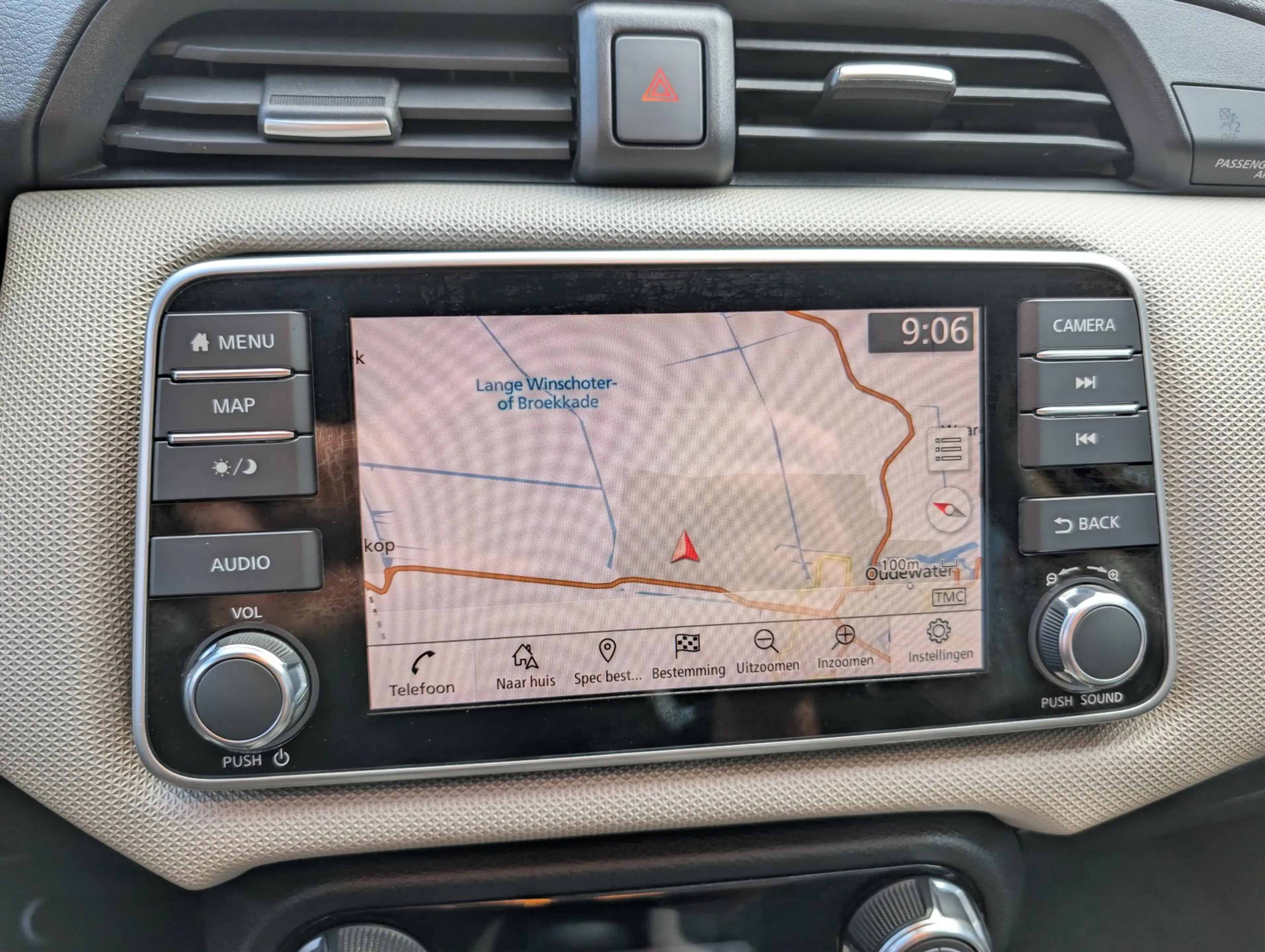 Nissan Micra 1.0 IG-T N-Connecta — photo 18