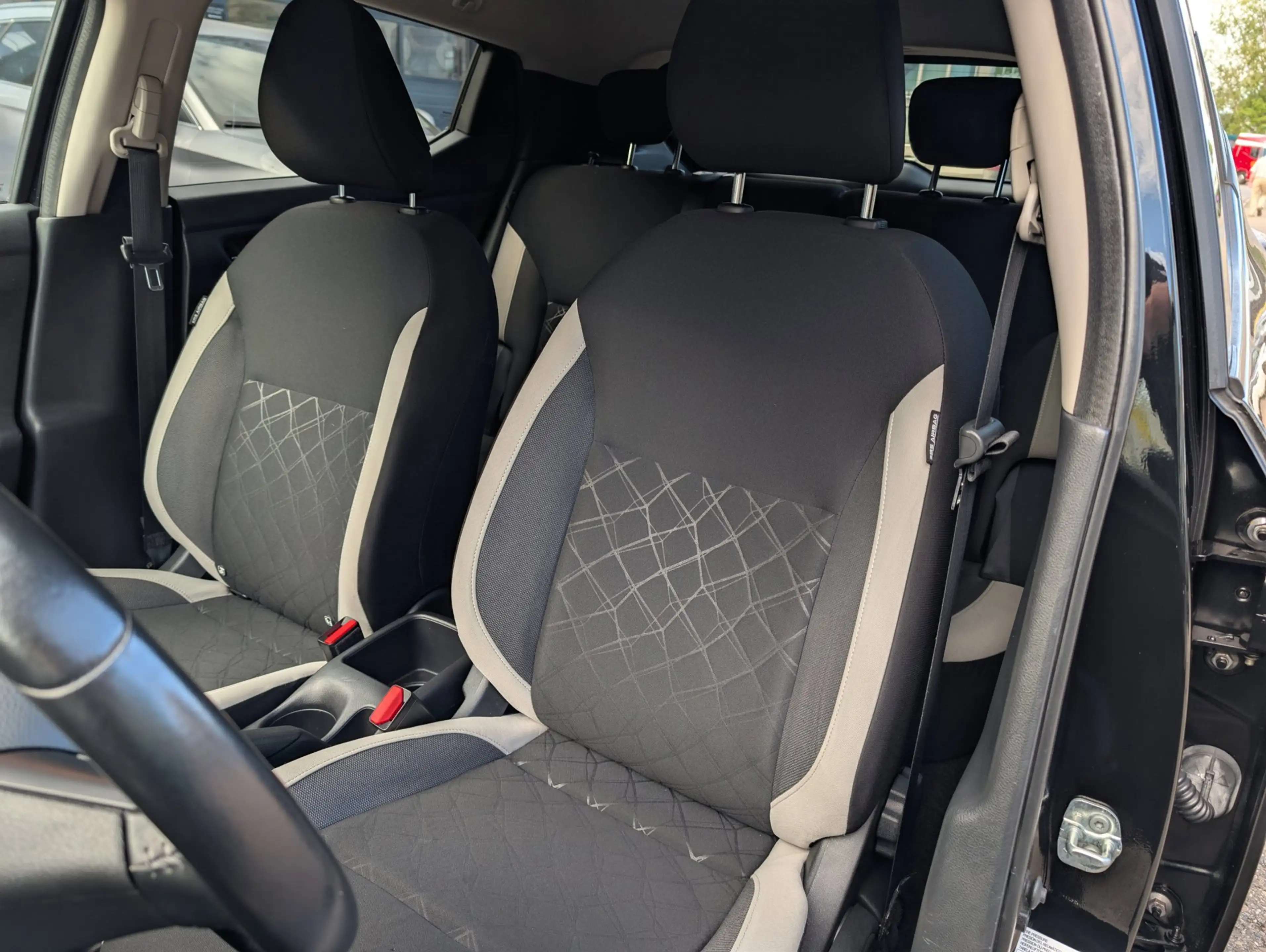 Nissan Micra 1.0 IG-T N-Connecta — photo 15