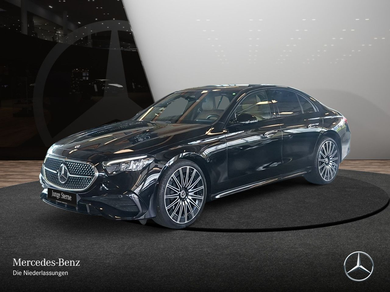 Mercedes-Benz E 220 d AMG WideScreen Pano Burmester Distr. LED — photo 2