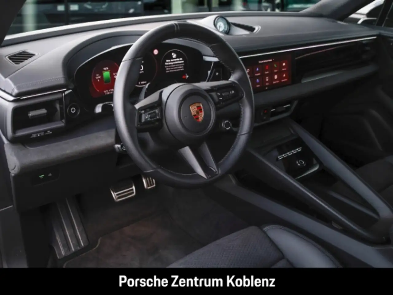 Porsche Macan GTS 4