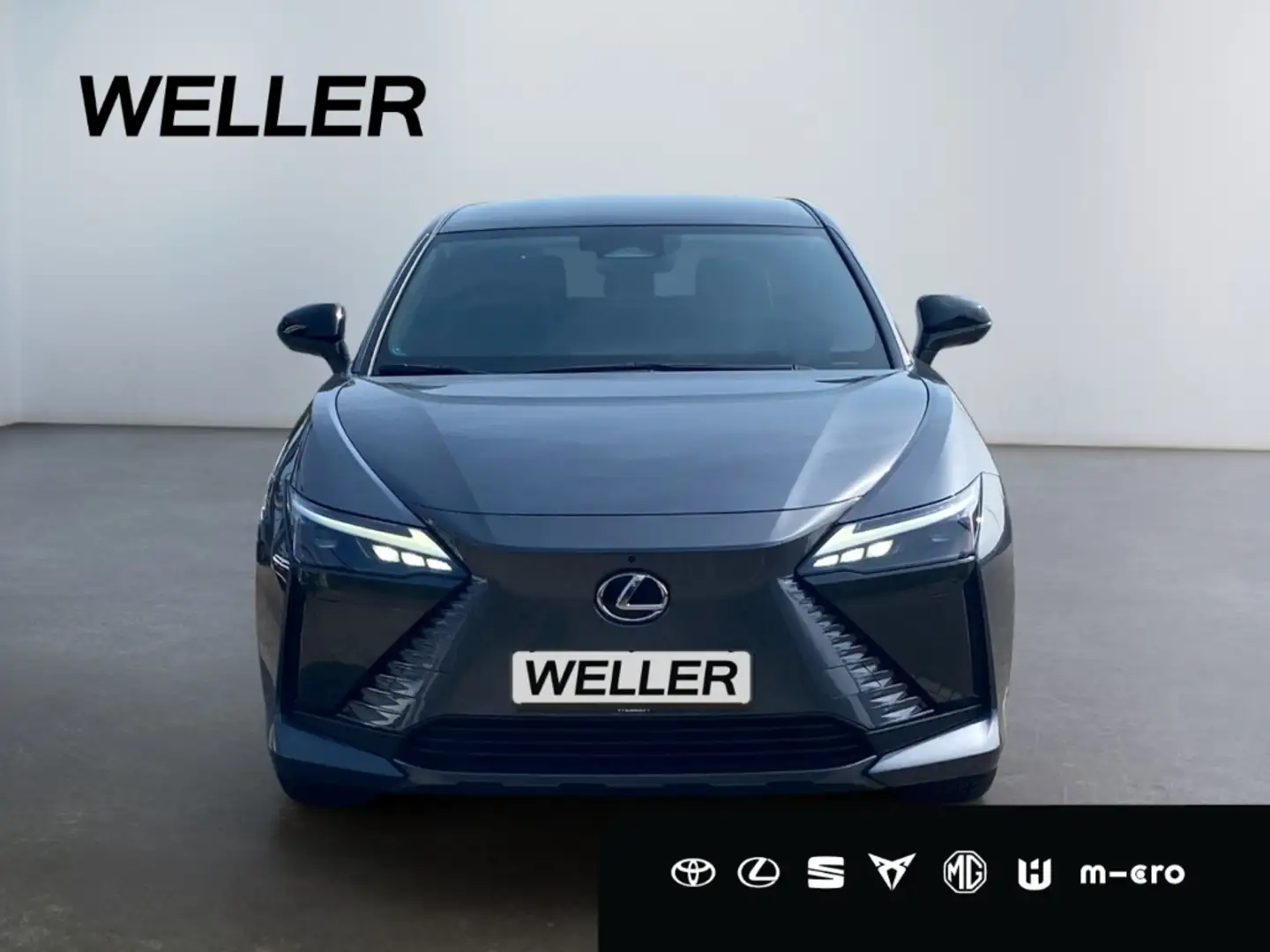 Lexus RZ 300e Comfort *LED*SHZ*Carplay*Tempomat*DAB* Серый - 2