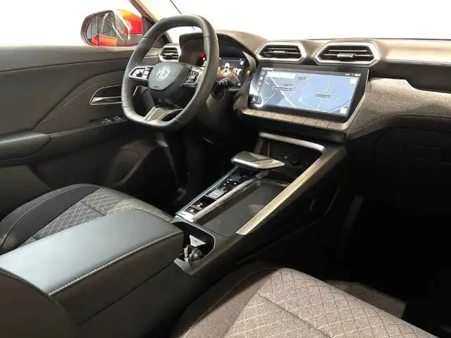 MG ZS view 15