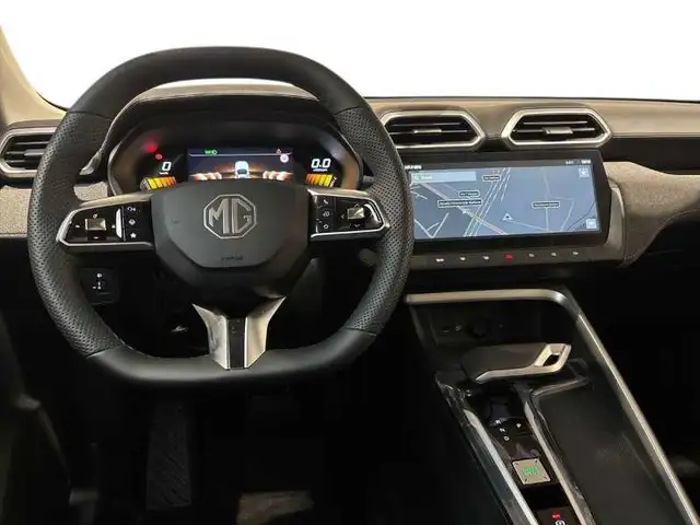 MG ZS view 14