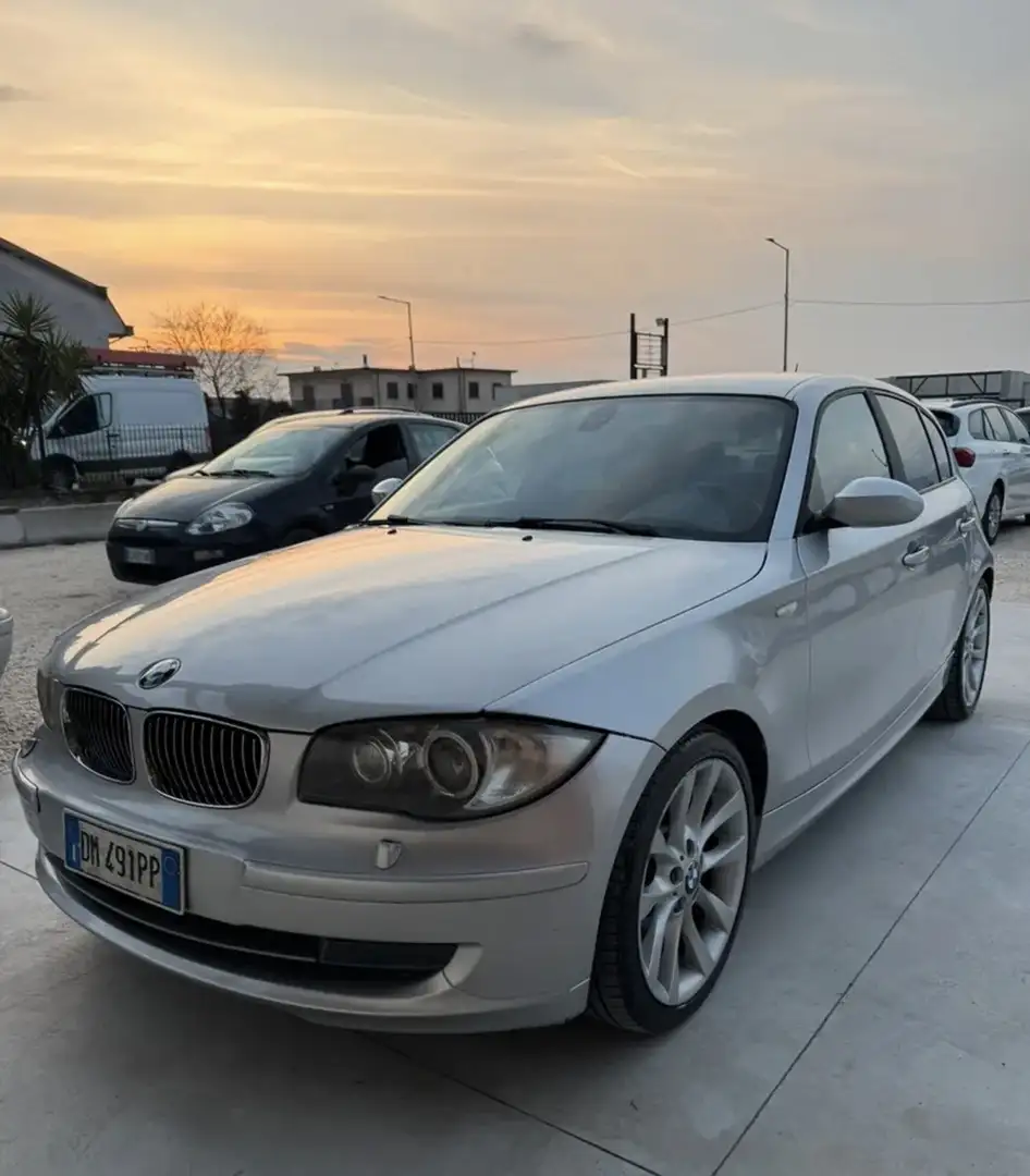 BMW 123 123d 5p Attiva dpf - 2