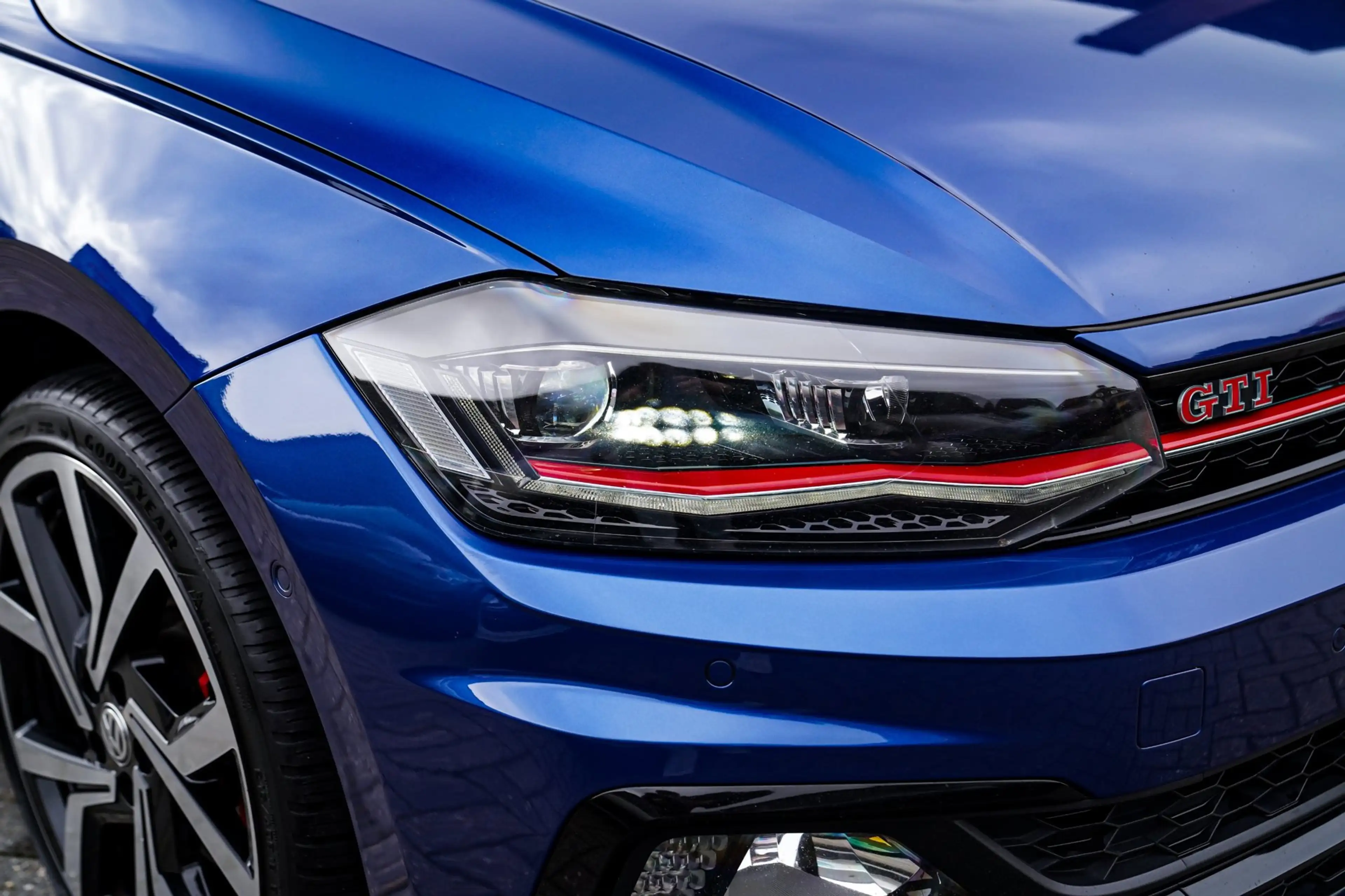 Volkswagen Polo GTI 2.0 TSI | LED | Stoelverwarming | Achteruitrijcame — photo 11