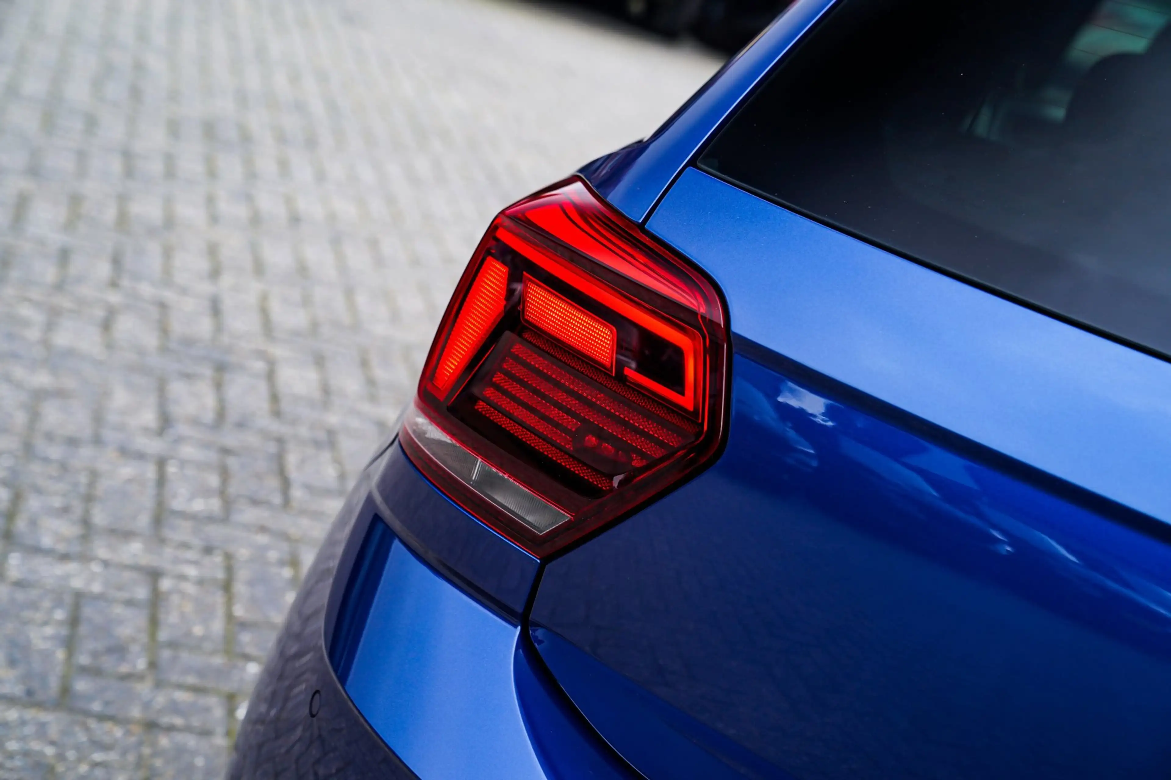 Volkswagen Polo GTI 2.0 TSI | LED | Stoelverwarming | Achteruitrijcame — photo 21