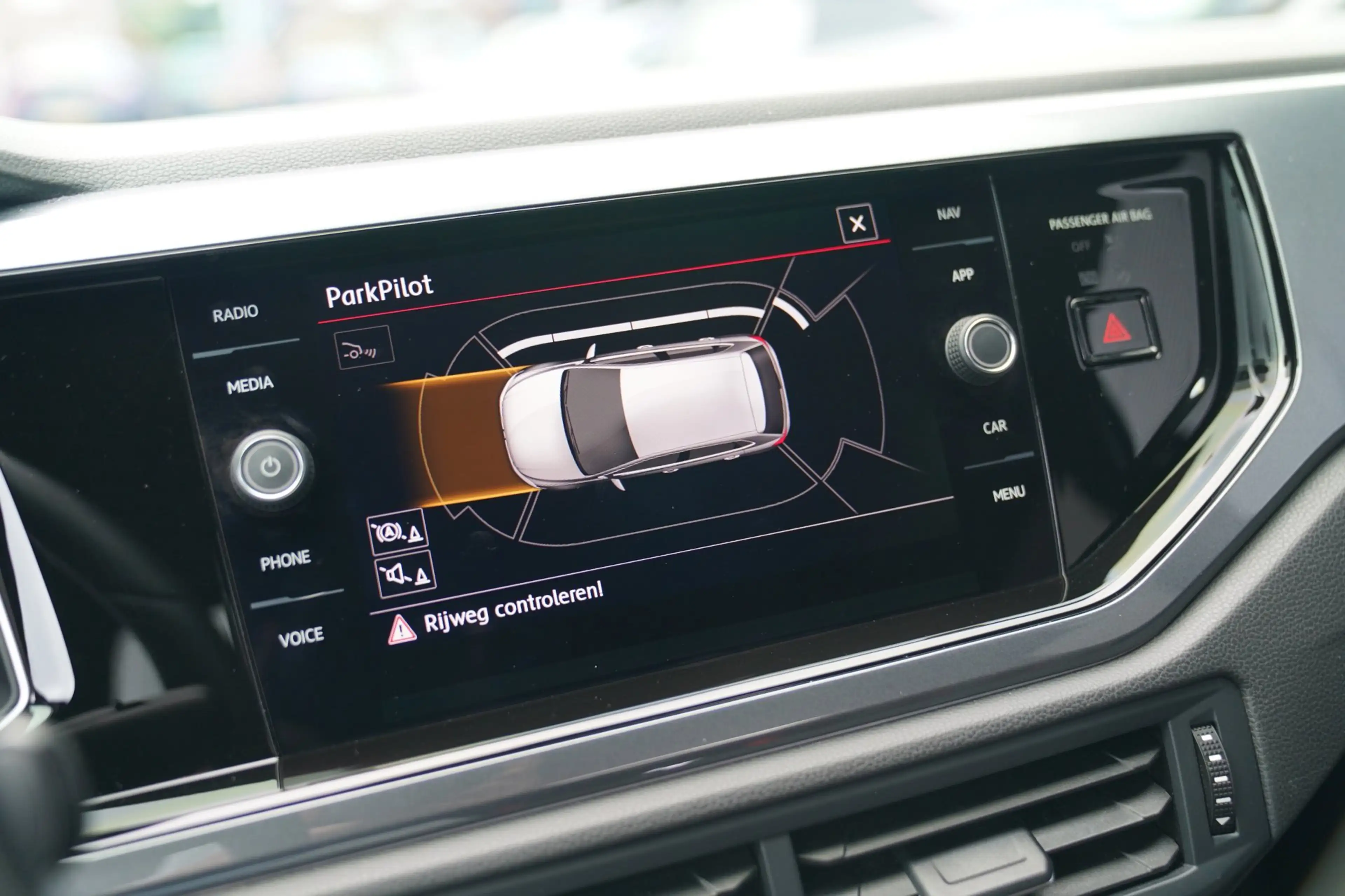 Volkswagen Polo GTI 2.0 TSI | LED | Stoelverwarming | Achteruitrijcame — photo 45