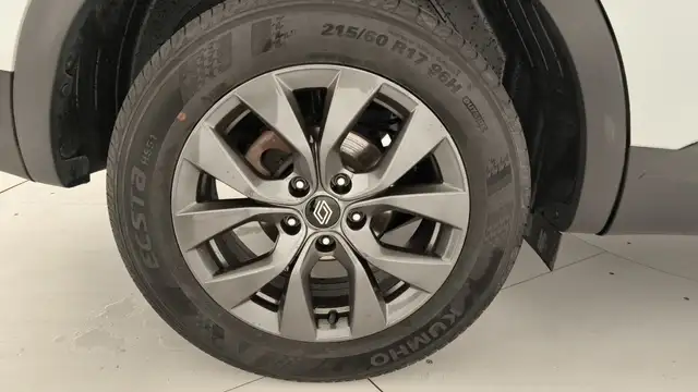 Renault Arkana view 9