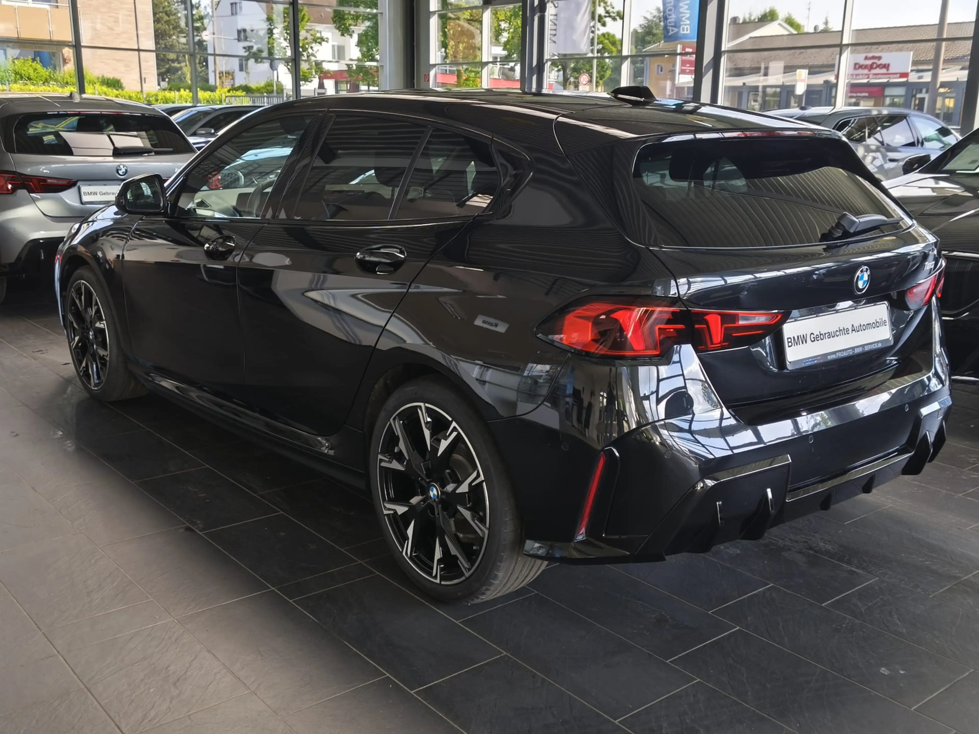 BMW 120 i M Sport Dr.As+/19"/ACC/PANO — photo 4