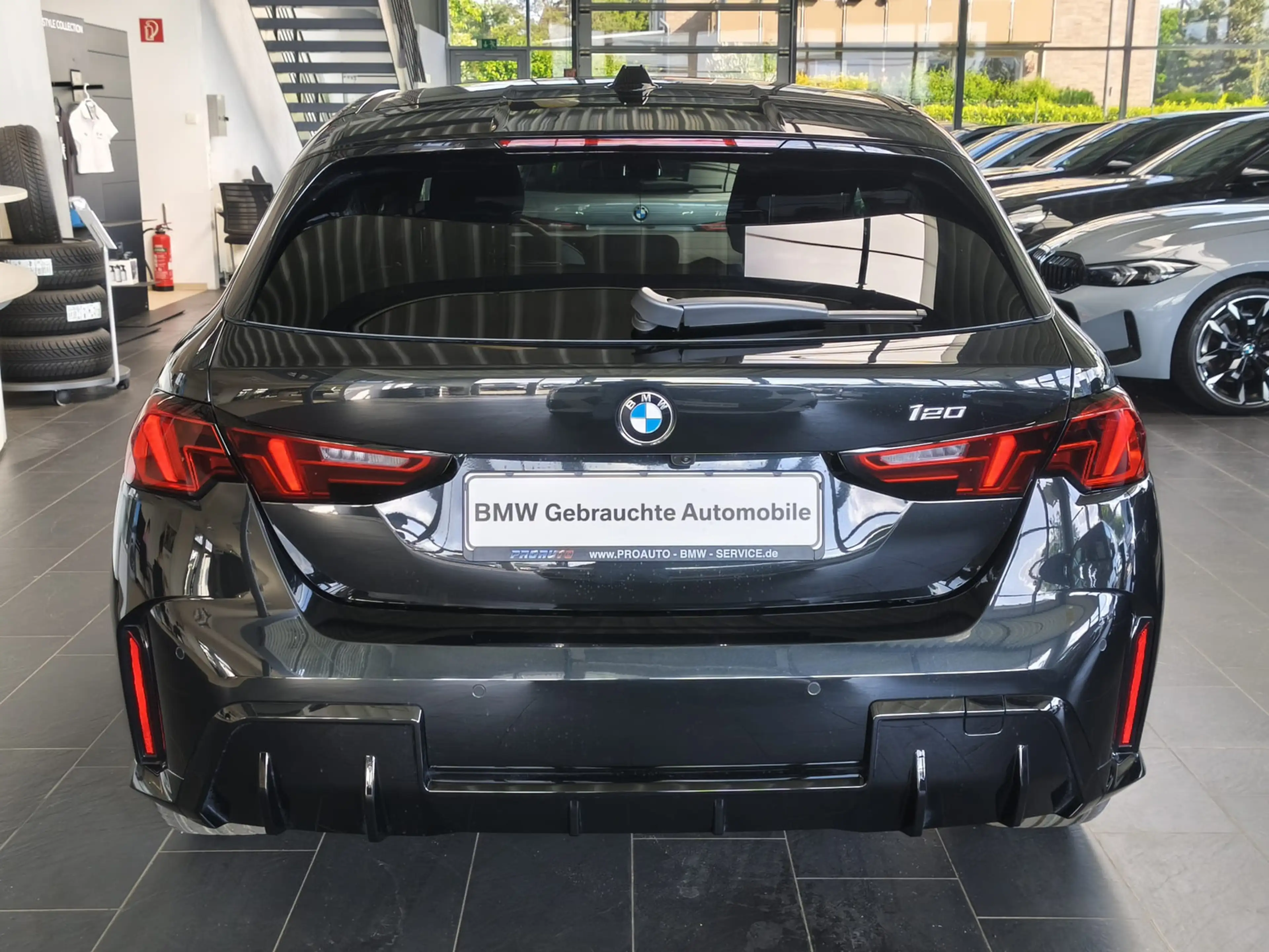 BMW 120 i M Sport Dr.As+/19"/ACC/PANO — photo 5
