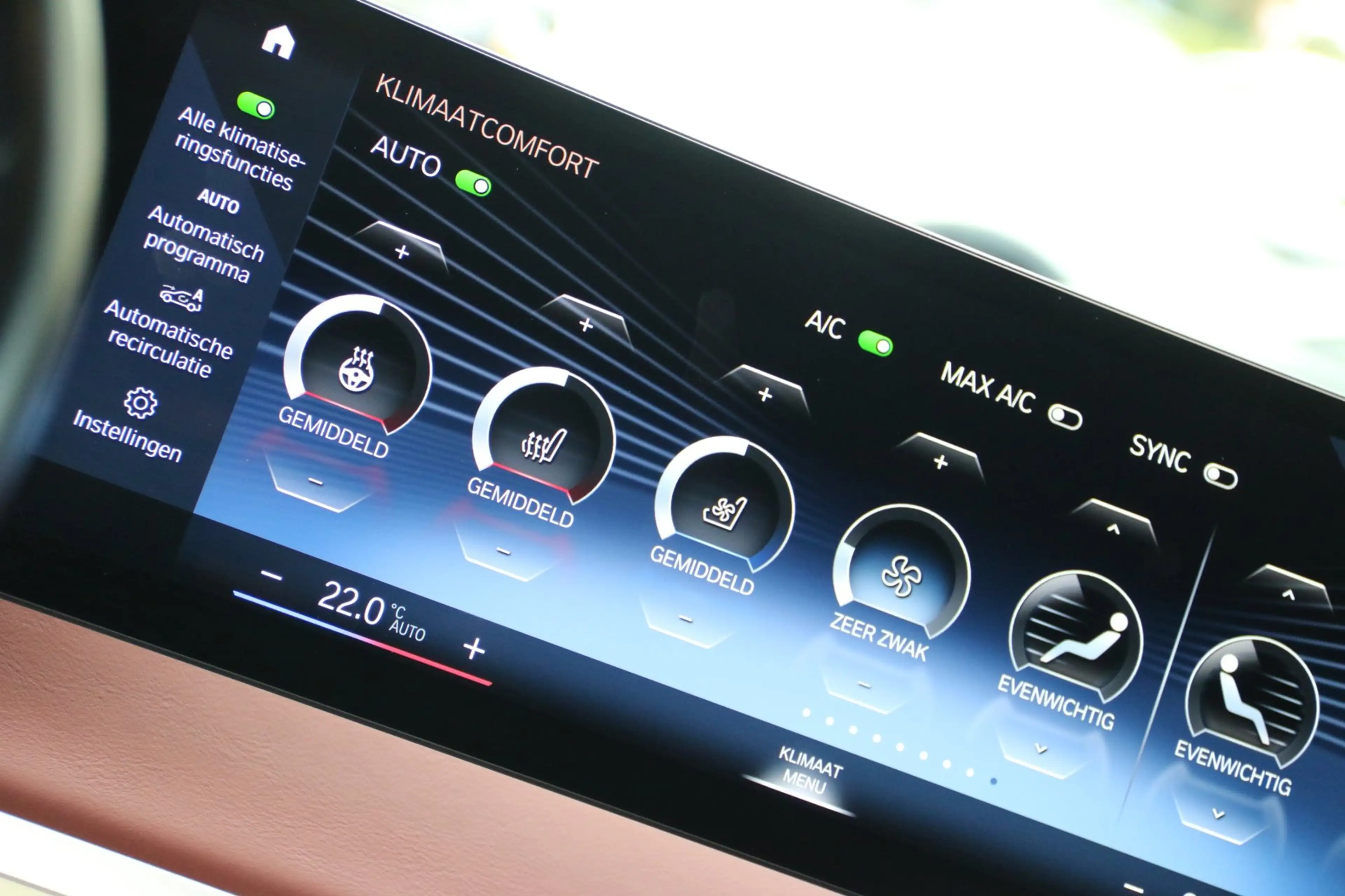 BMW iX XDrive50 High Executive 112 kWh COPILOT LASER VOL! — photo 21