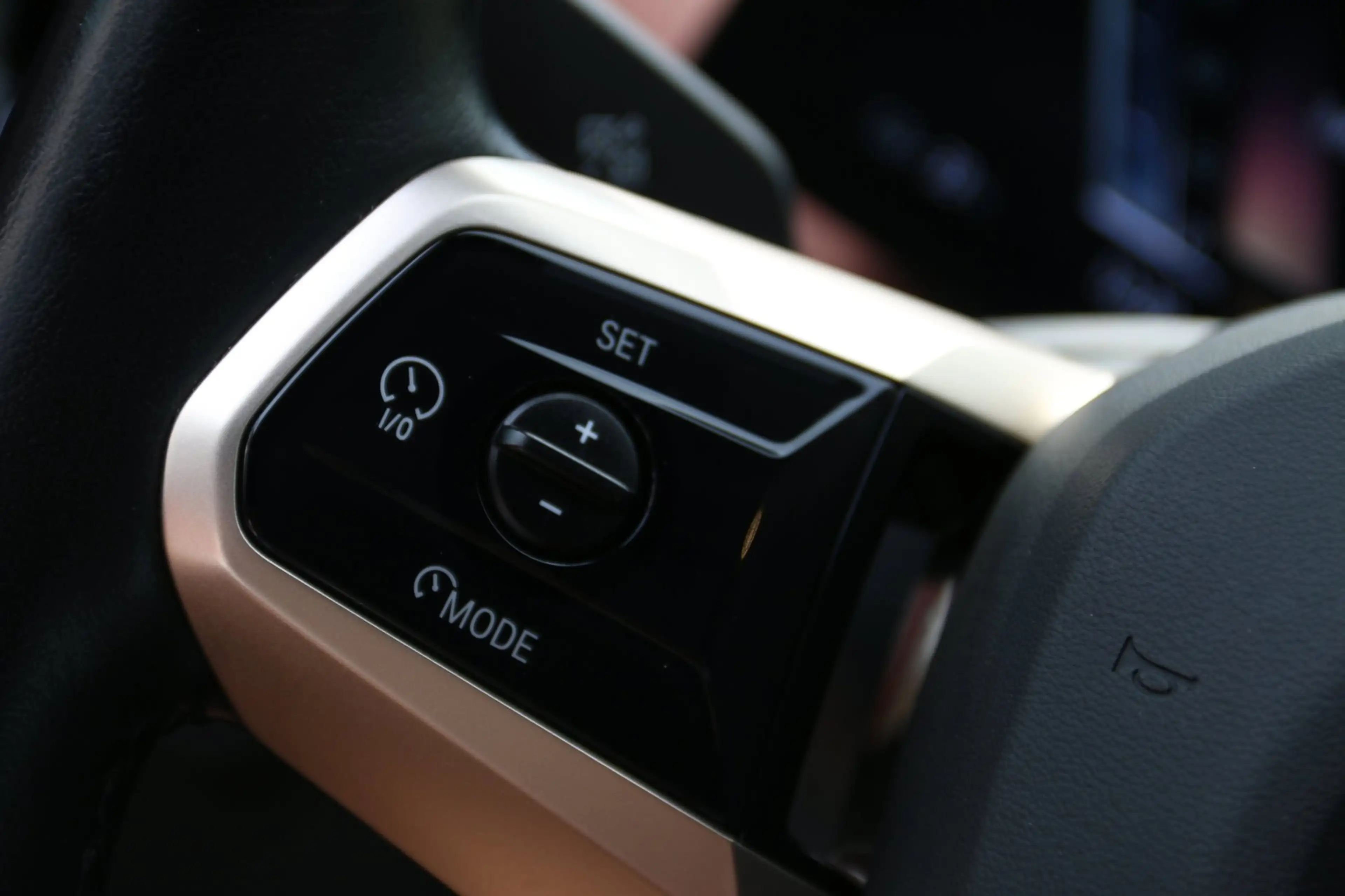 BMW iX XDrive50 High Executive 112 kWh COPILOT LASER VOL! — photo 15