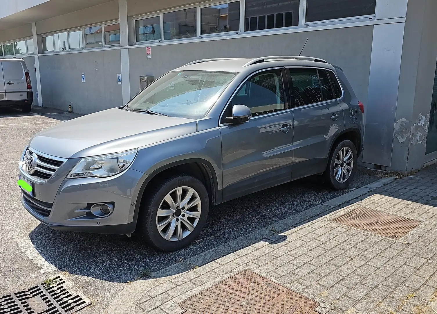 Volkswagen Tiguan Tiguan 2.0 tsi 4motion Grigio - 1