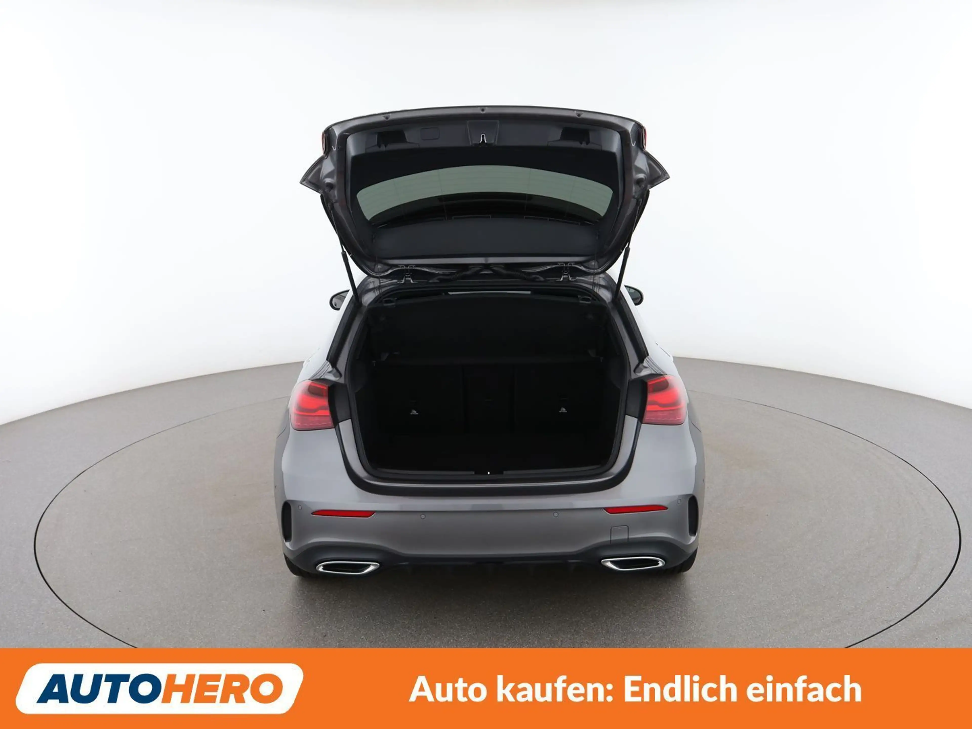 Mercedes-Benz A 200 A 200 d AMG Line — photo 16