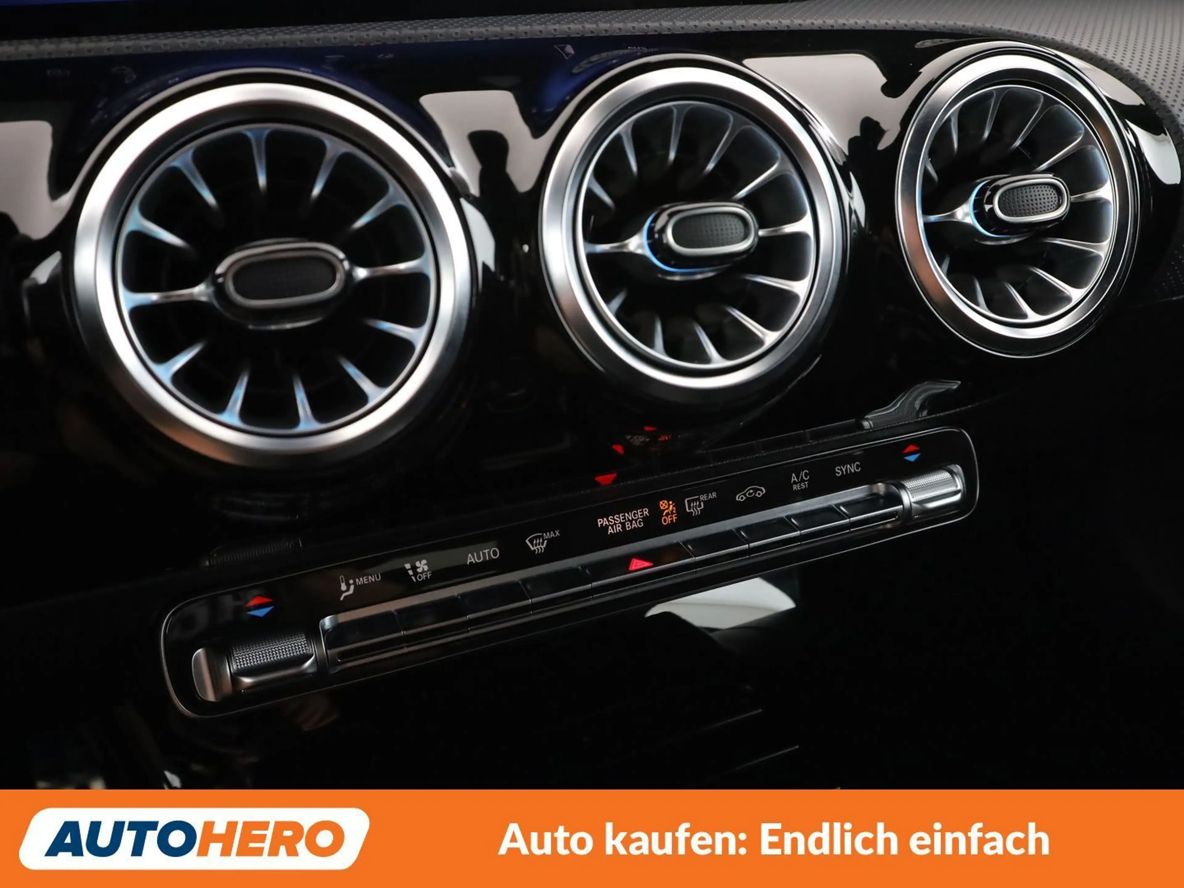 Mercedes-Benz A 200 A 200 d AMG Line — photo 28