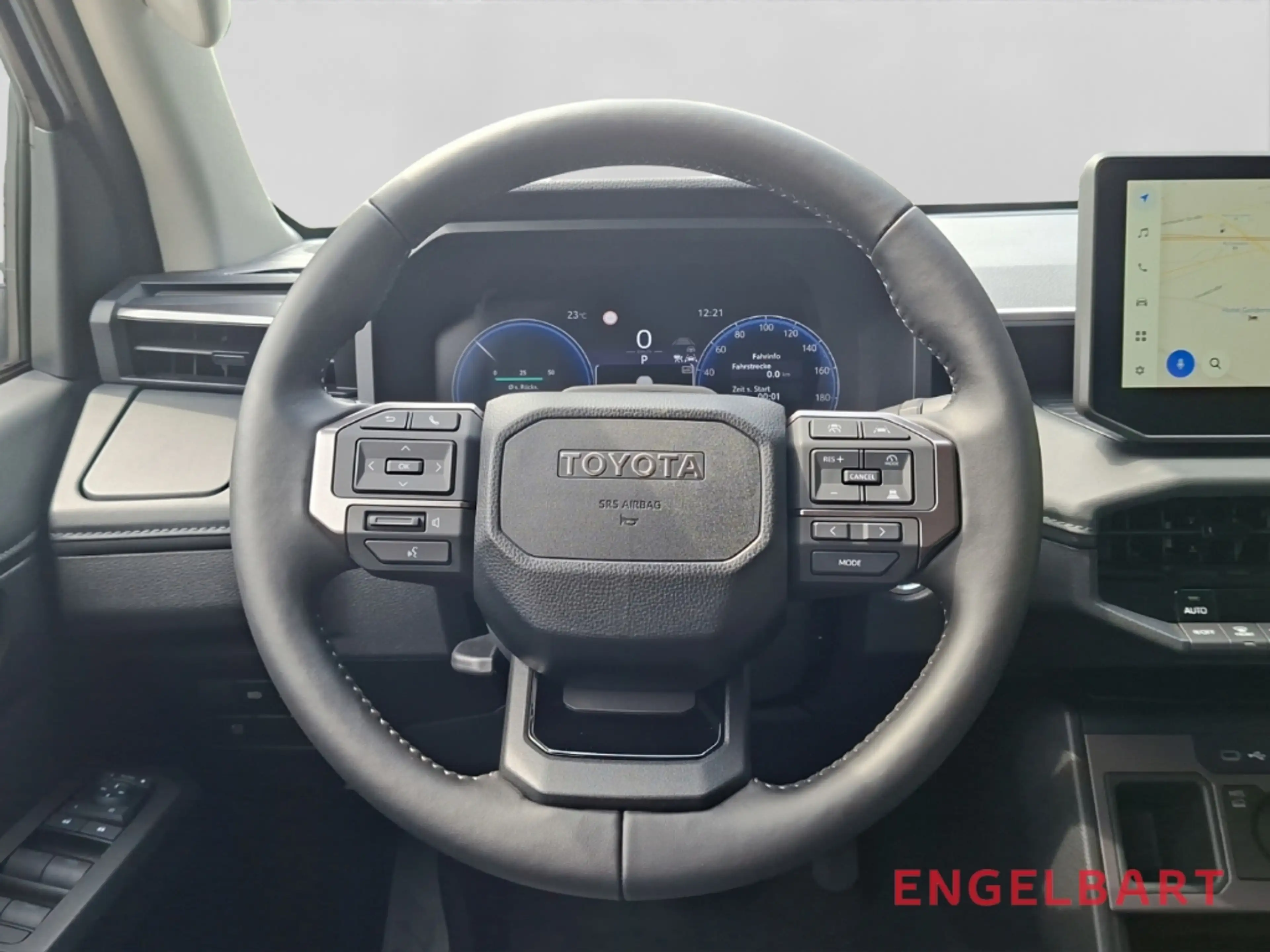Toyota Hilux Double Cab Electric 144 kW 4x4 Executive — photo 5