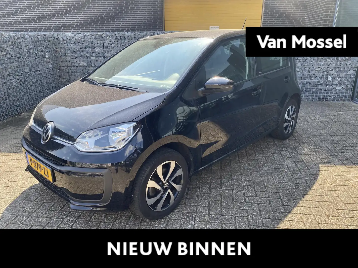 Volkswagen up! 1.0 Active 65 PK | Camera | Cruise Control | Parke Zwart - 1