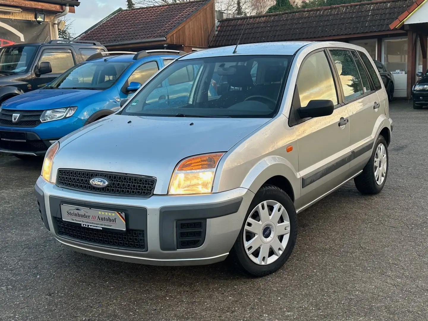 Ford Fusion Ambiente Klima Серебристый - 1