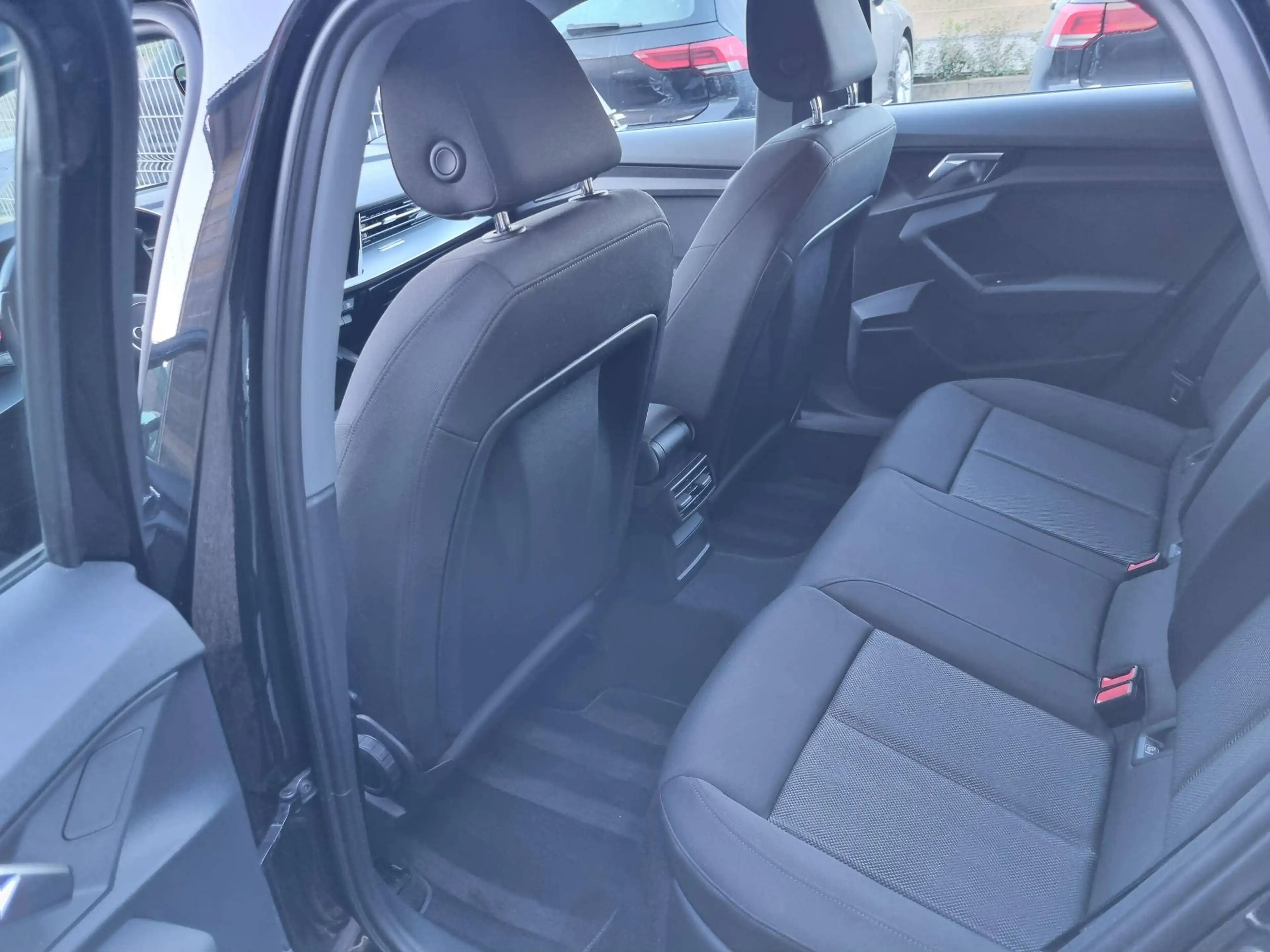 Audi A3 A3 Sportback 30 TFSI — photo 9