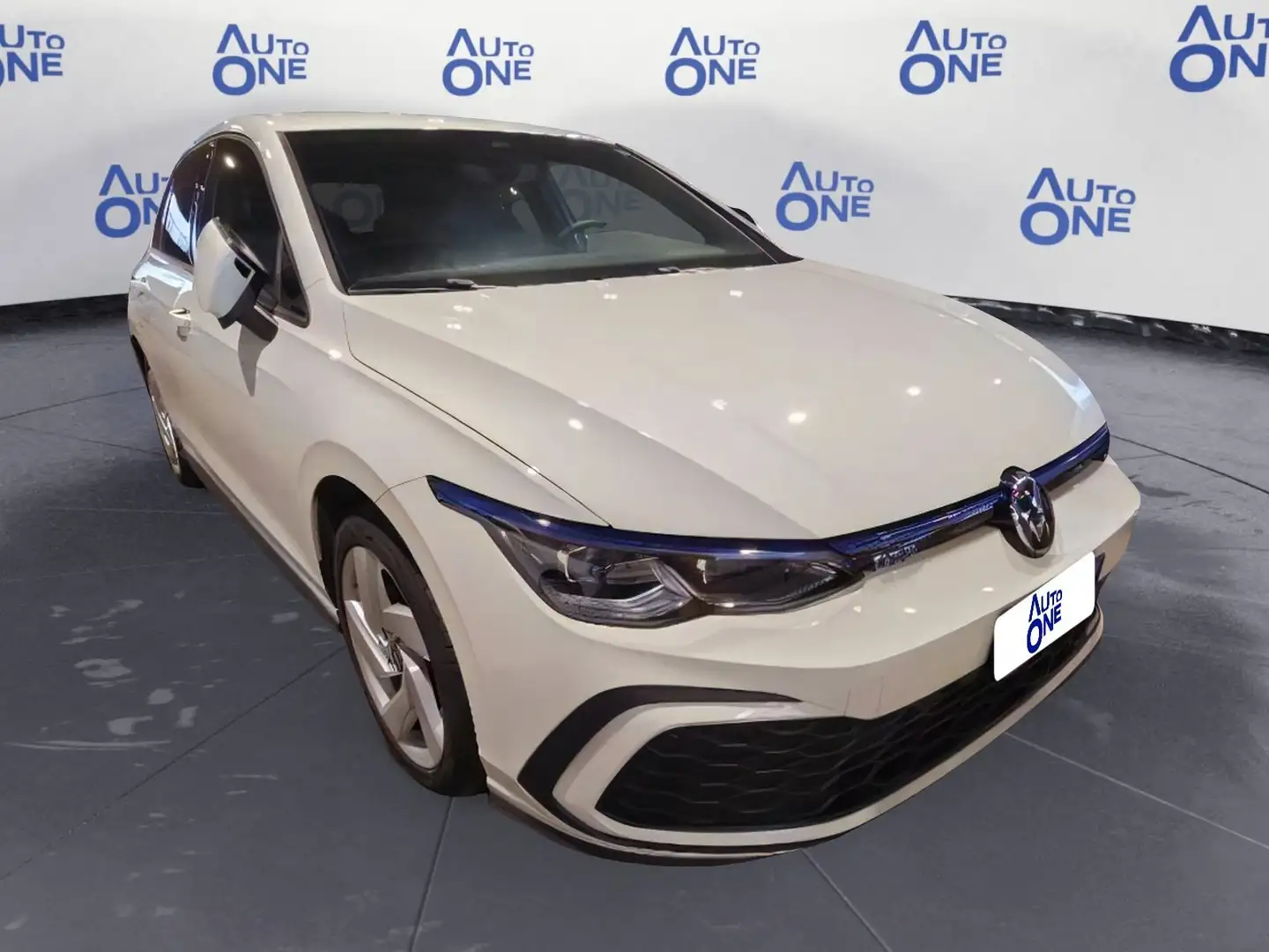 Volkswagen Golf GTE 1.5 eTSI Hybrid 150Cv DSG GTE - autoone.it - 2k* Bianco - 1