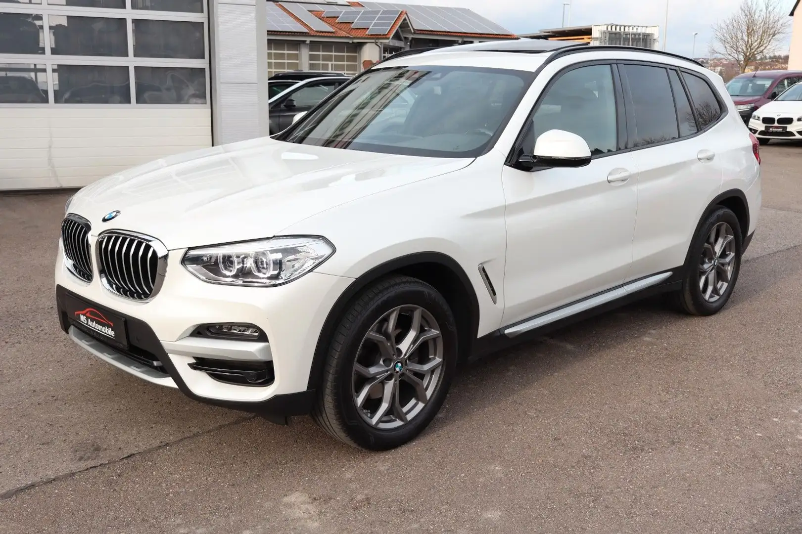 BMW X3 xDrive20d xLine Aut. LiveCockpi_Pano_LED_Navi Weiß - 1