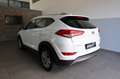 Hyundai TUCSON GO 2,0 CRDi 4WD LED RFK Klimaaut. PDC Weiß - thumbnail 3