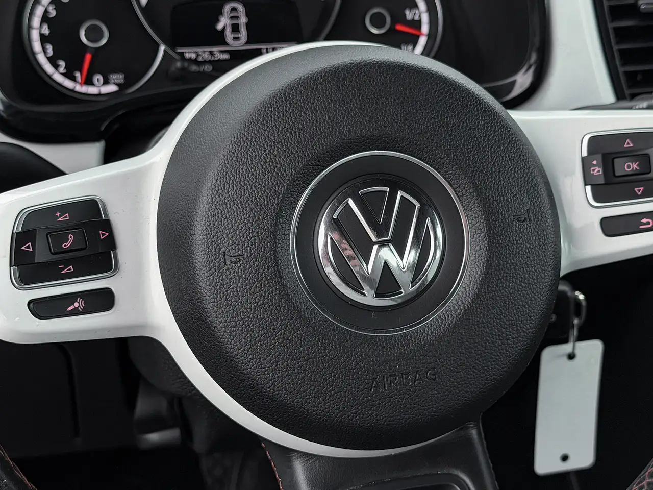 Volkswagen Beetle снимка Volkswagen Beetle