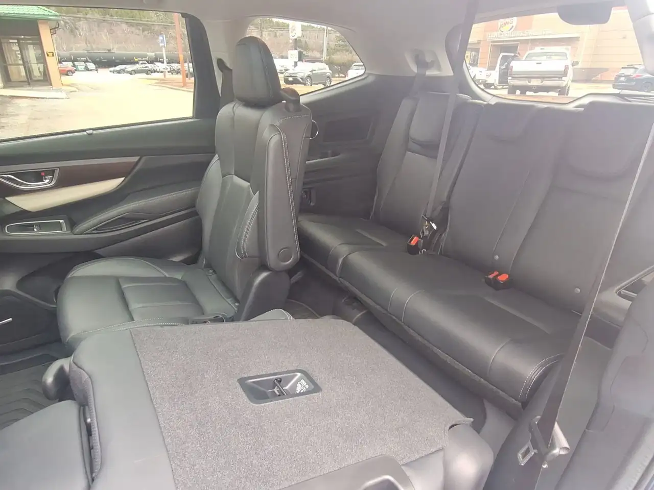 Subaru Ascent снимка Subaru Ascent