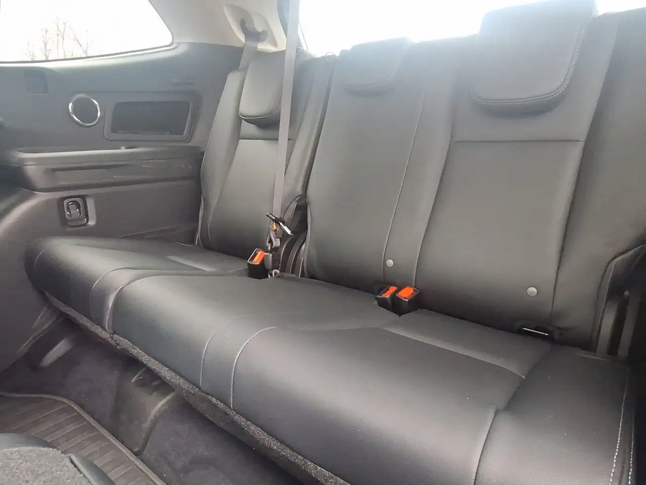 Subaru Ascent снимка Subaru Ascent