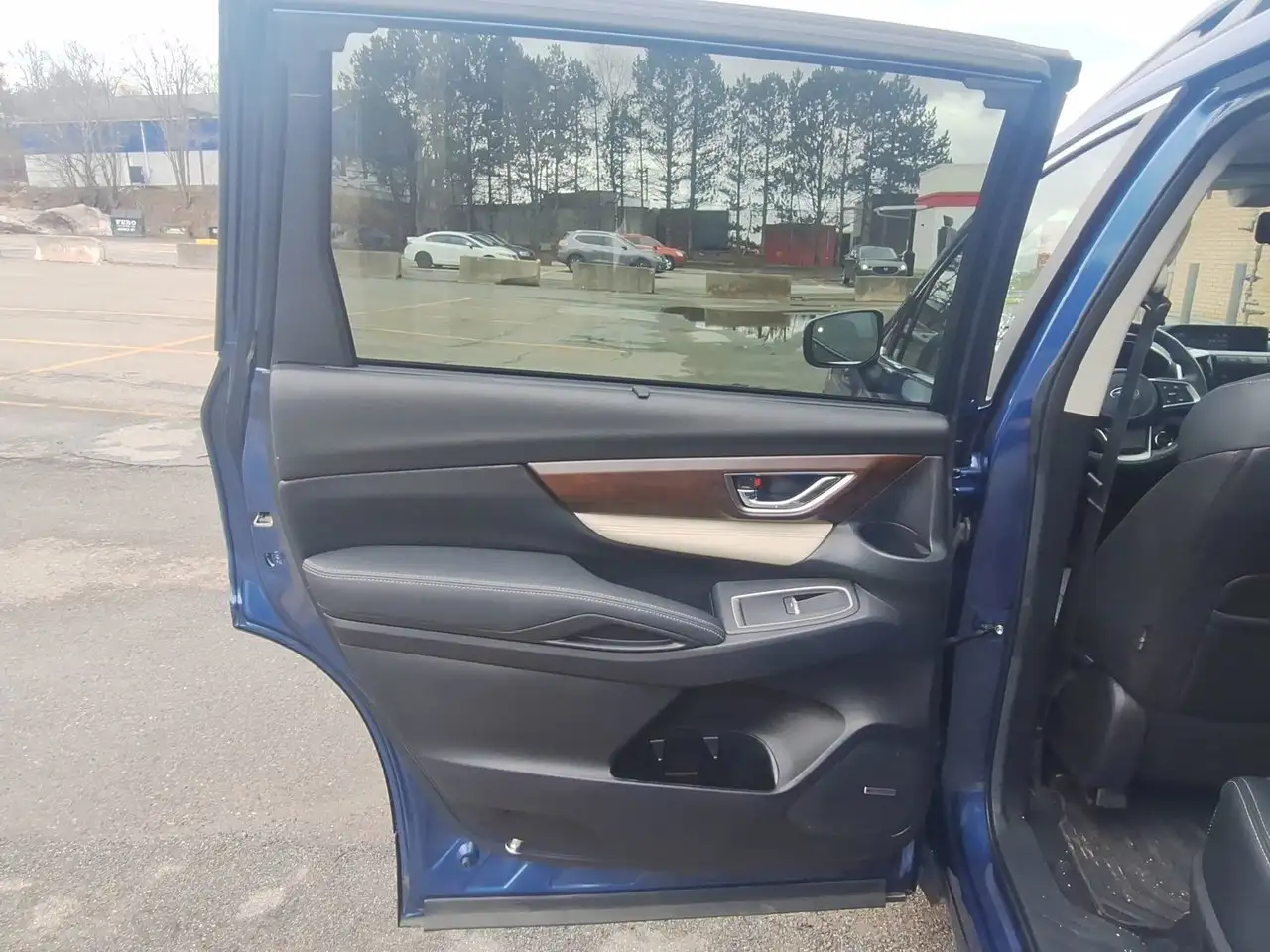 Subaru Ascent снимка Subaru Ascent