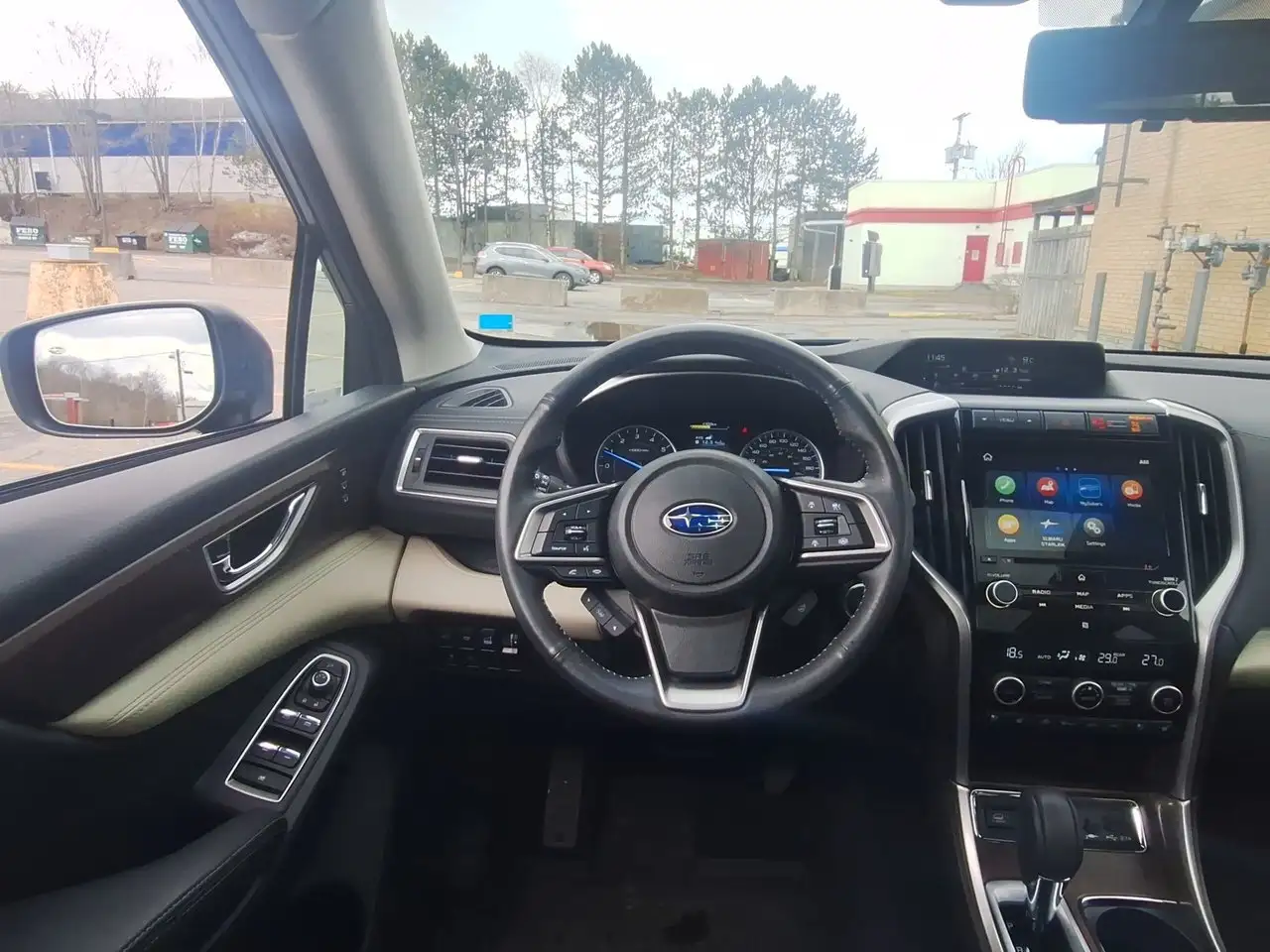 Subaru Ascent снимка Subaru Ascent