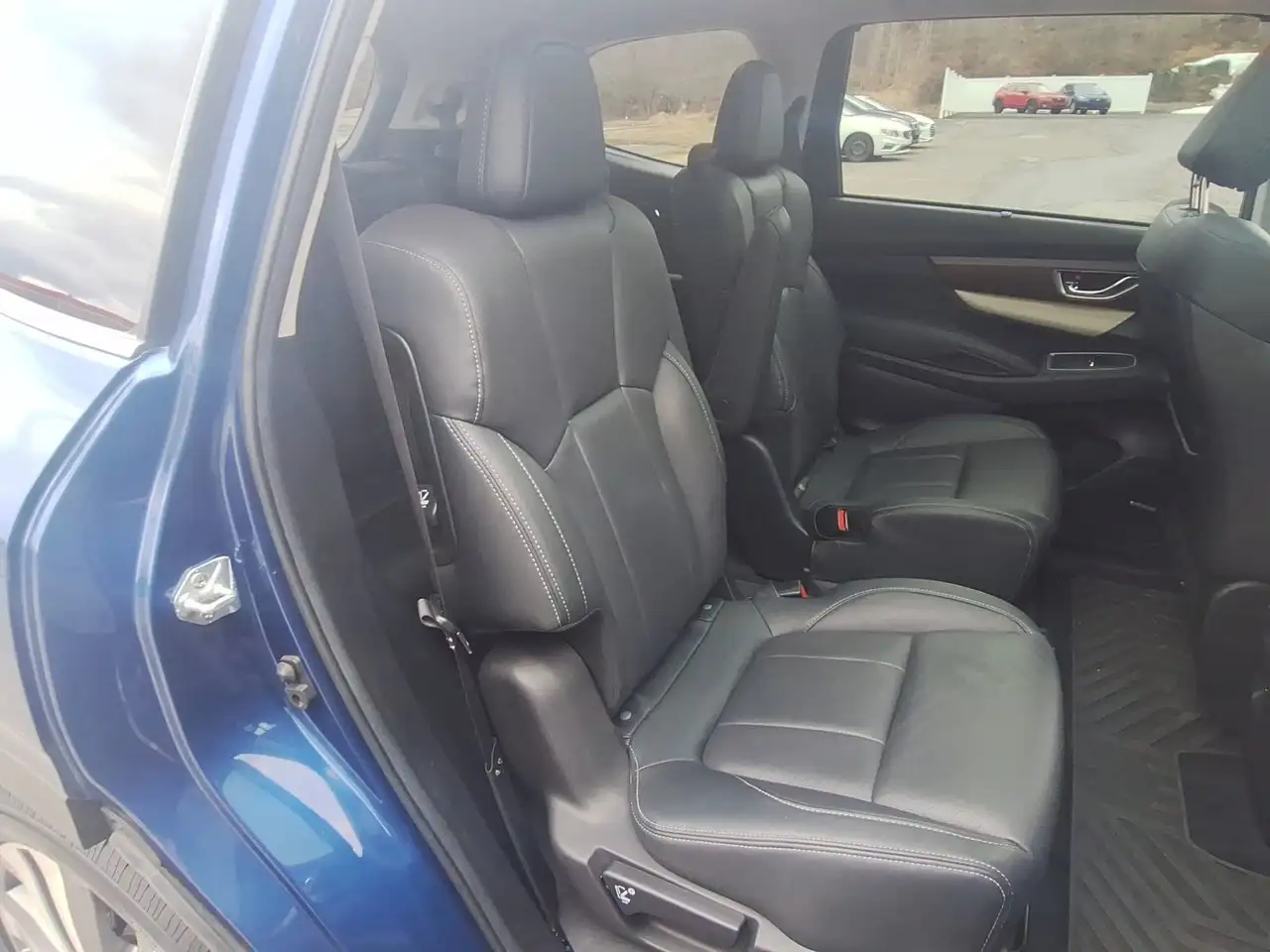 Subaru Ascent снимка Subaru Ascent