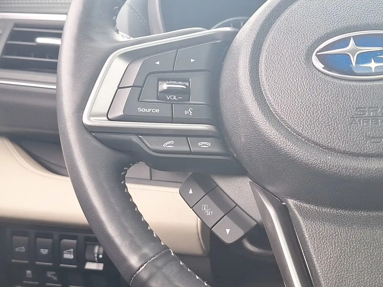 Subaru Ascent снимка Subaru Ascent