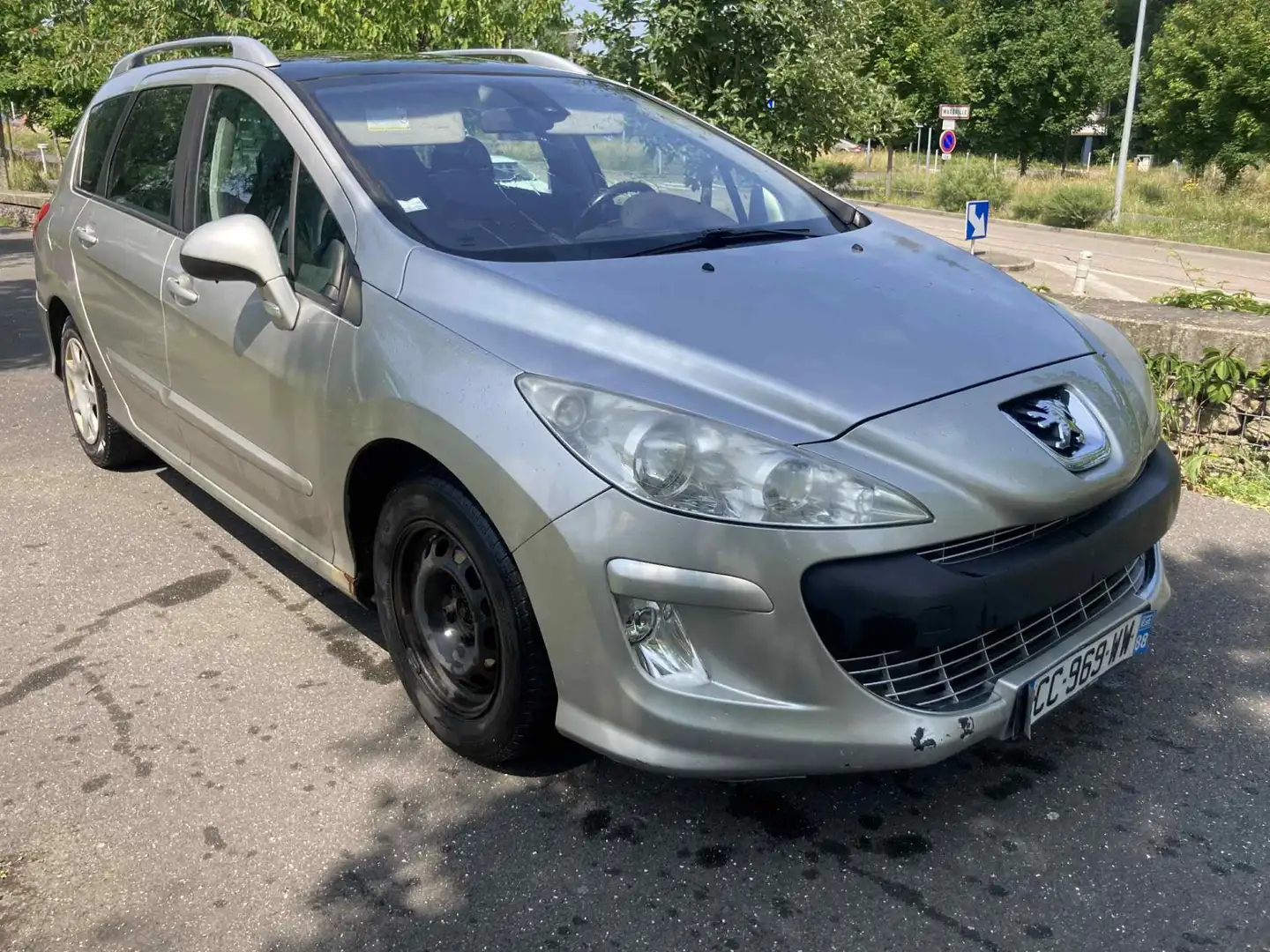 Peugeot 308 SW 1.6 HDi 110ch FAP Business Pack - 2