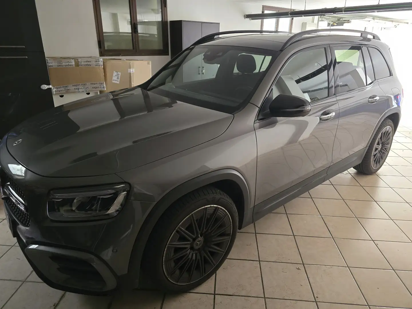 Mercedes-Benz GLB 200 GLB 200 d AMG Line Premium auto Grigio - 2