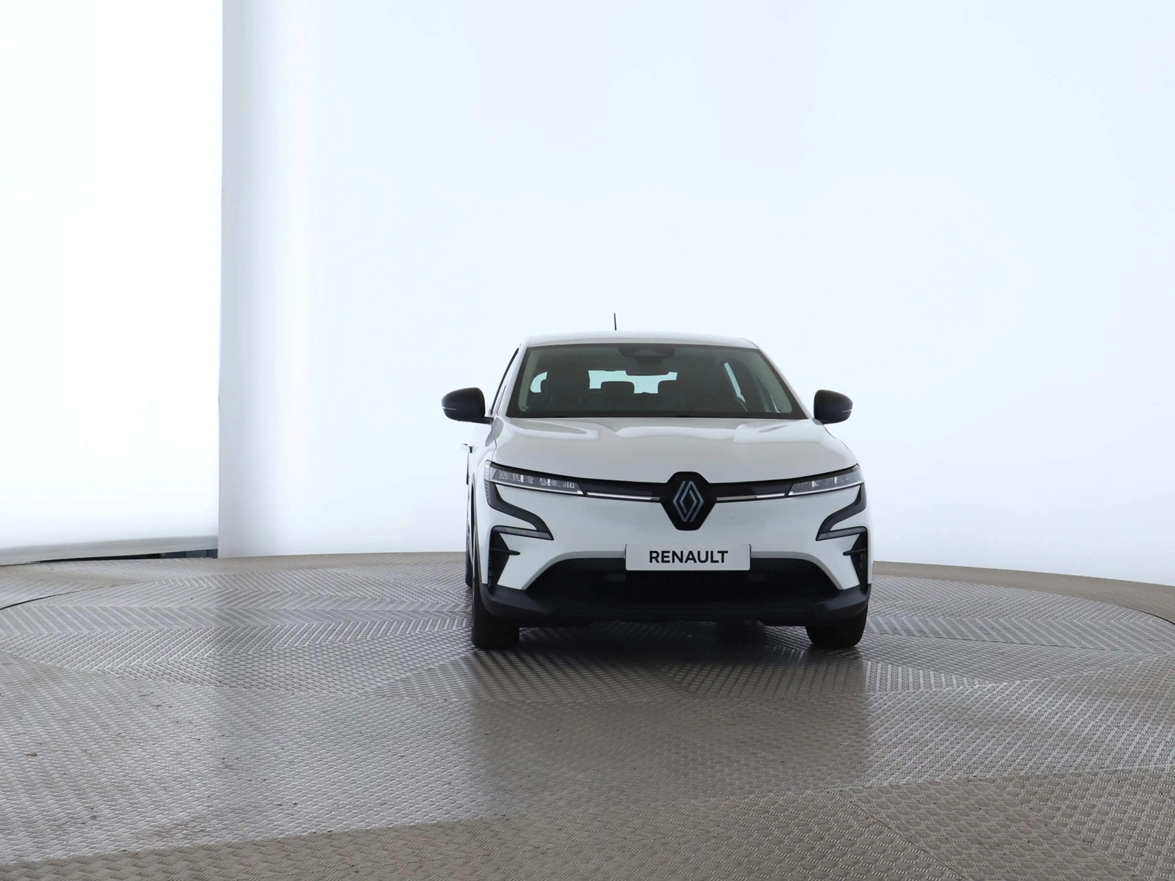 Renault Megane E-Tech EV60 130 Evolution — photo 26