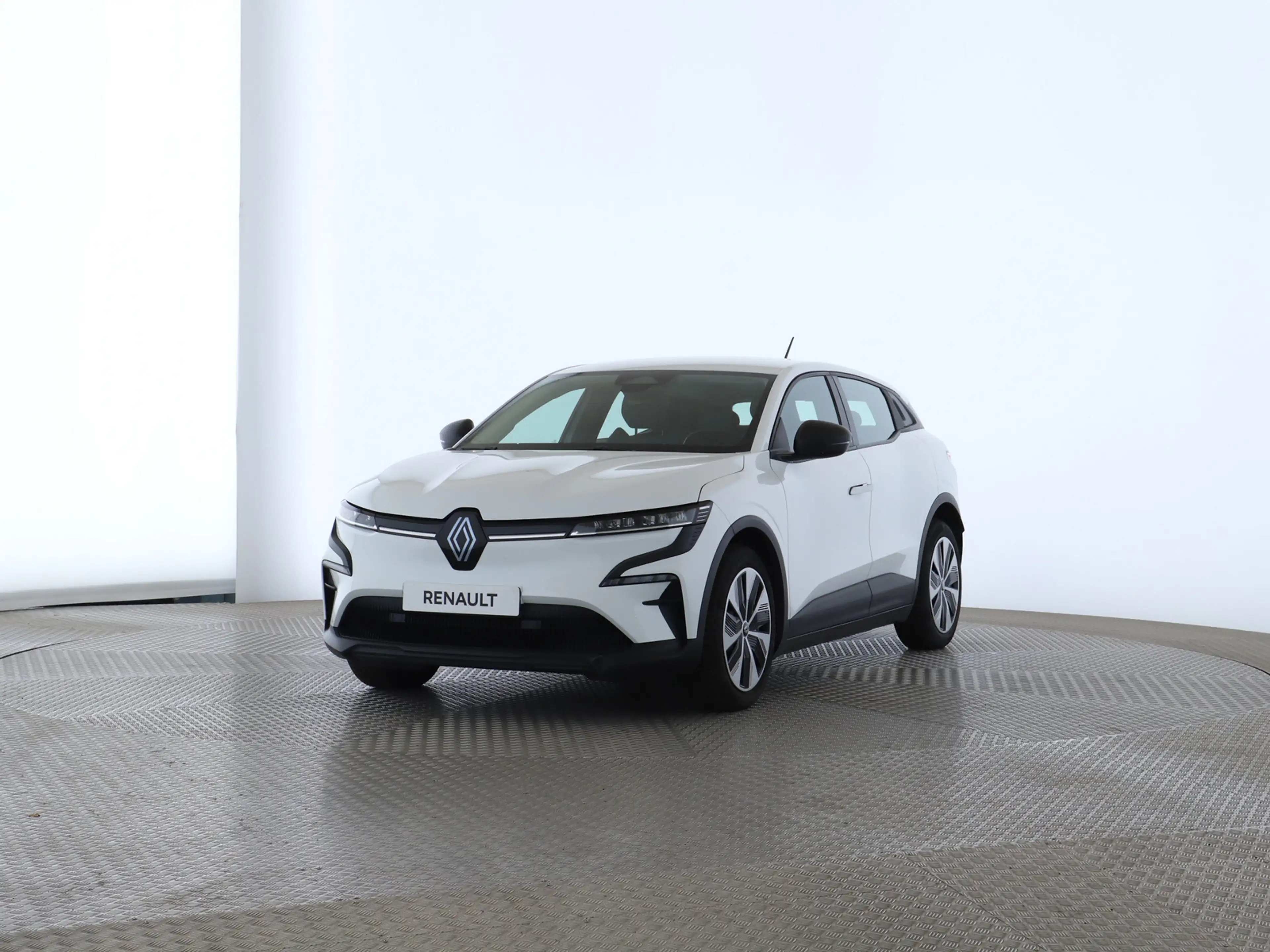 Renault Megane E-Tech EV60 130 Evolution — photo 2