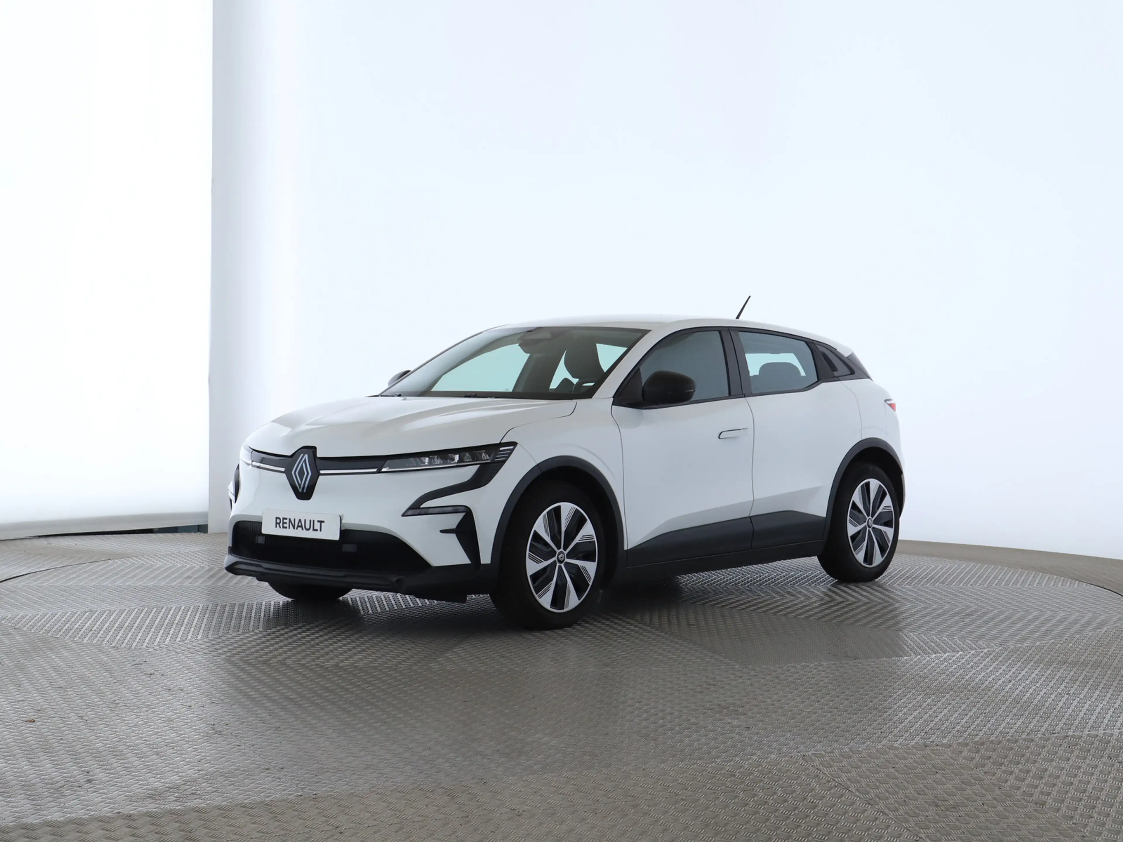 Renault Megane E-Tech EV60 130 Evolution — photo 4