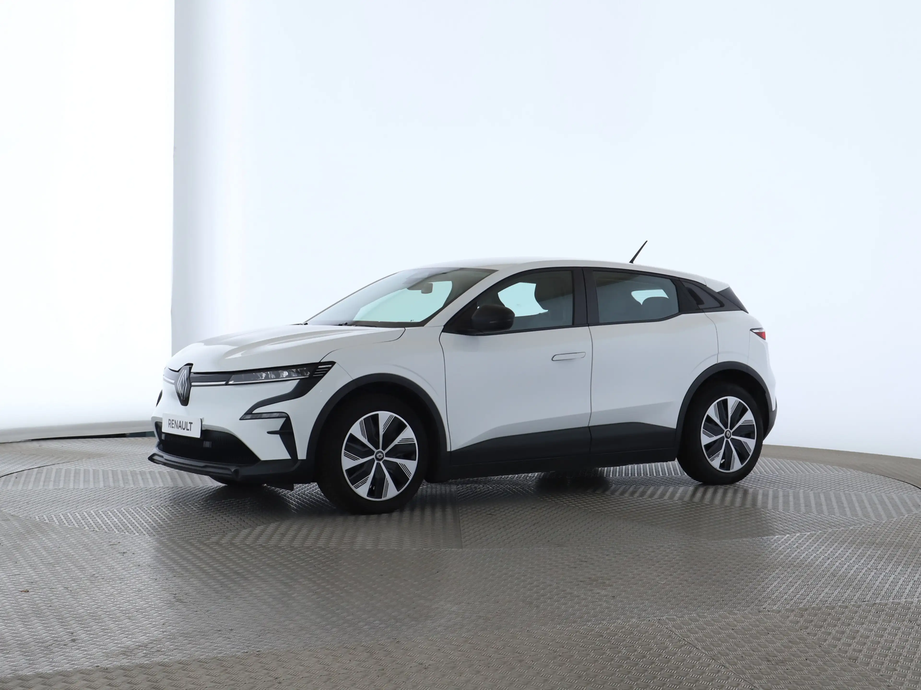 Renault Megane E-Tech EV60 130 Evolution — photo 5