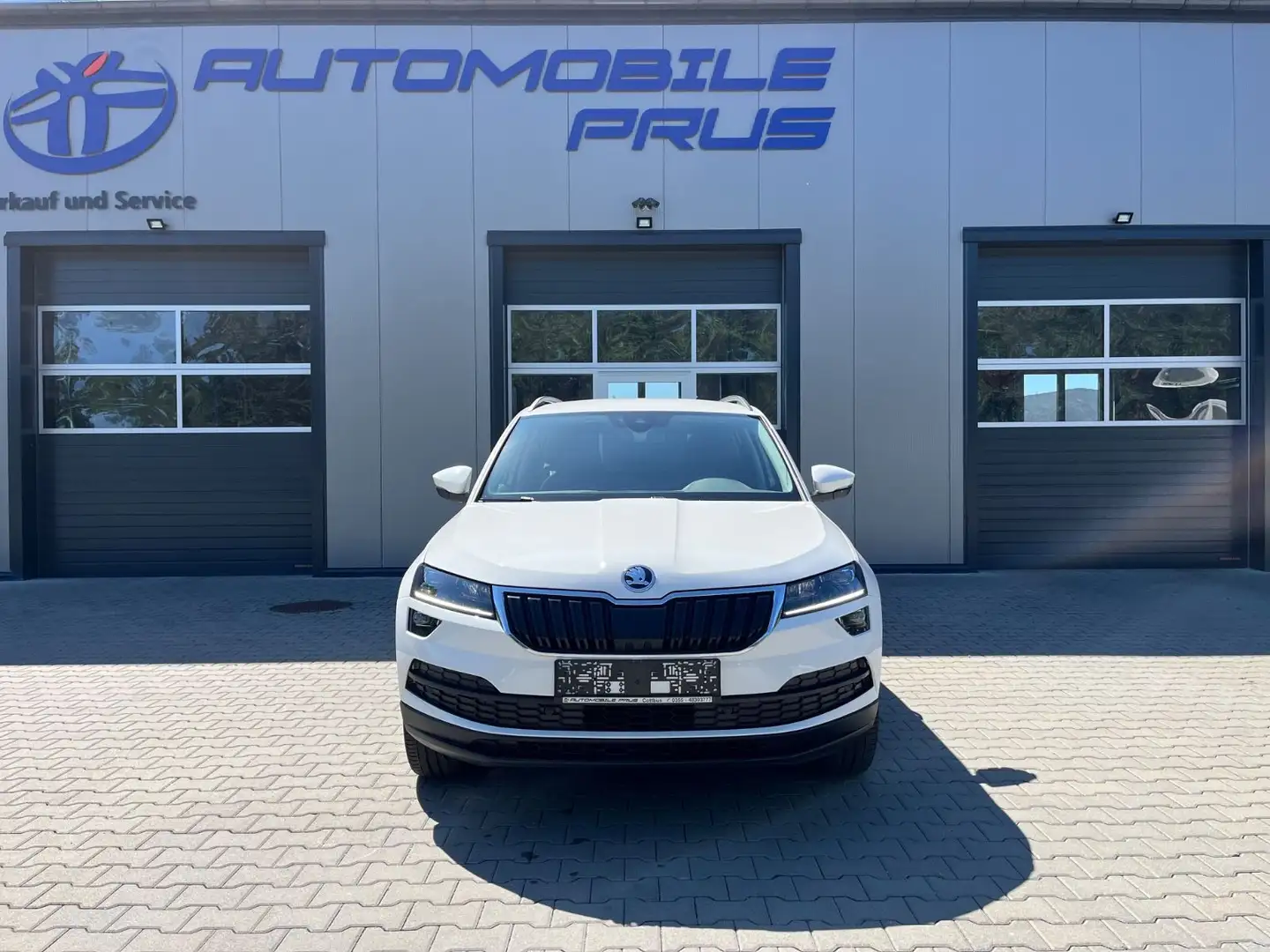 Skoda Karoq Style DSG Weiß - 1
