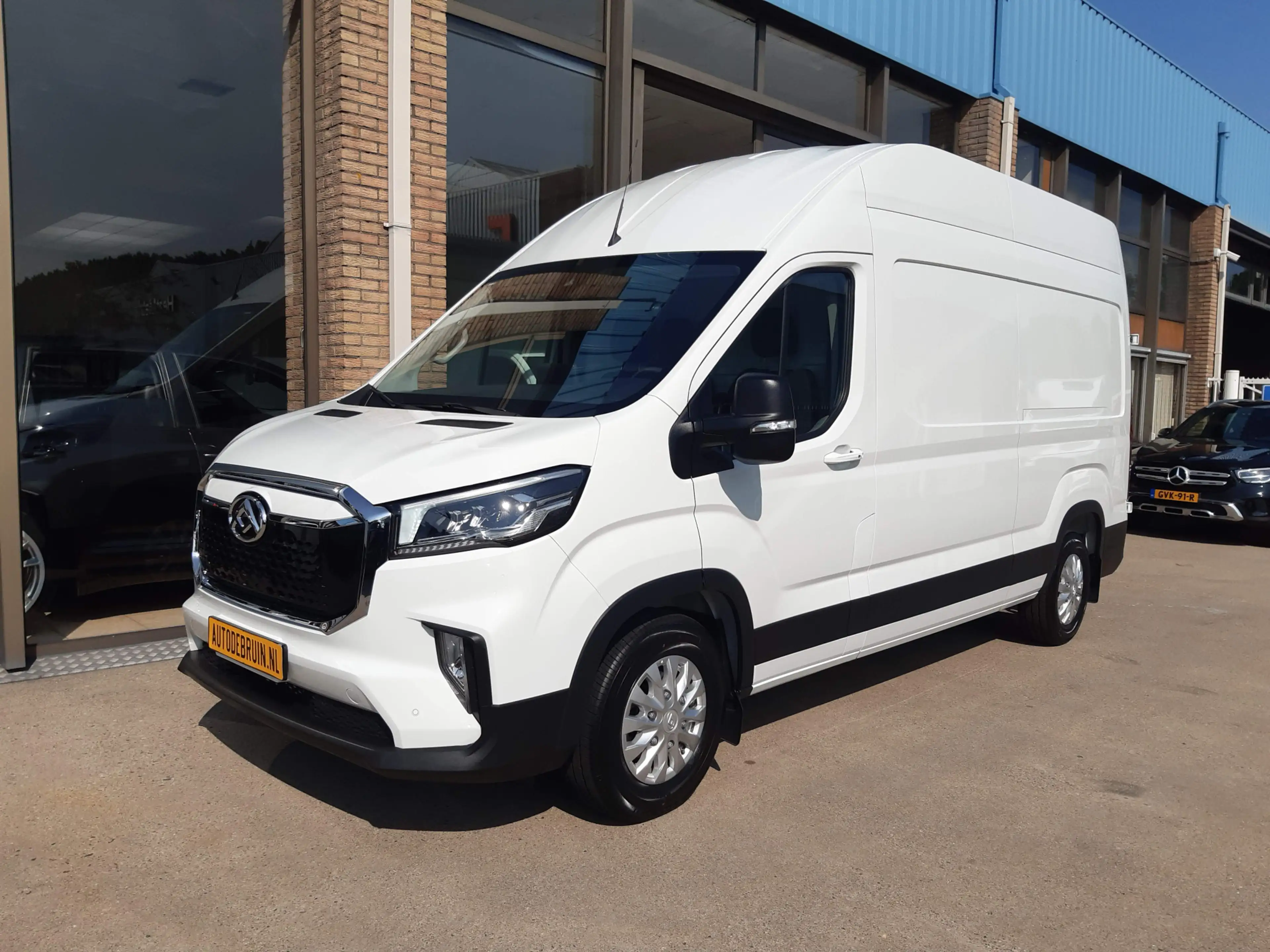 Maxus eDeliver 9 L3H3 72 kWh Airco Achteruitrijcamera PDC Stoelverw — photo 3