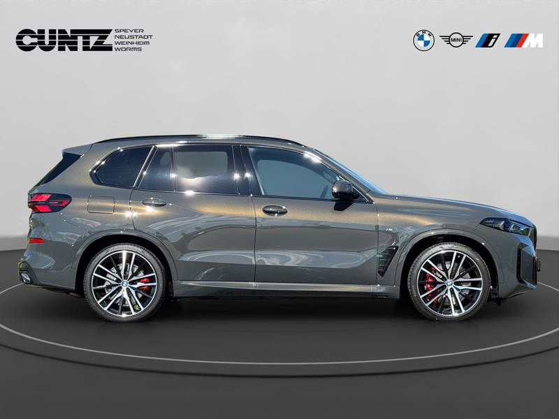 BMW X5 xDrive50e M Sportpaket B&W Surround DAB LED — photo 4