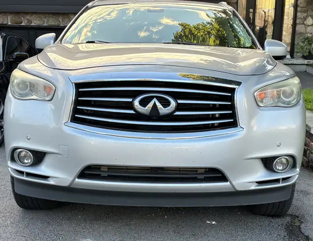 Infiniti JX35 2013 — photo 2