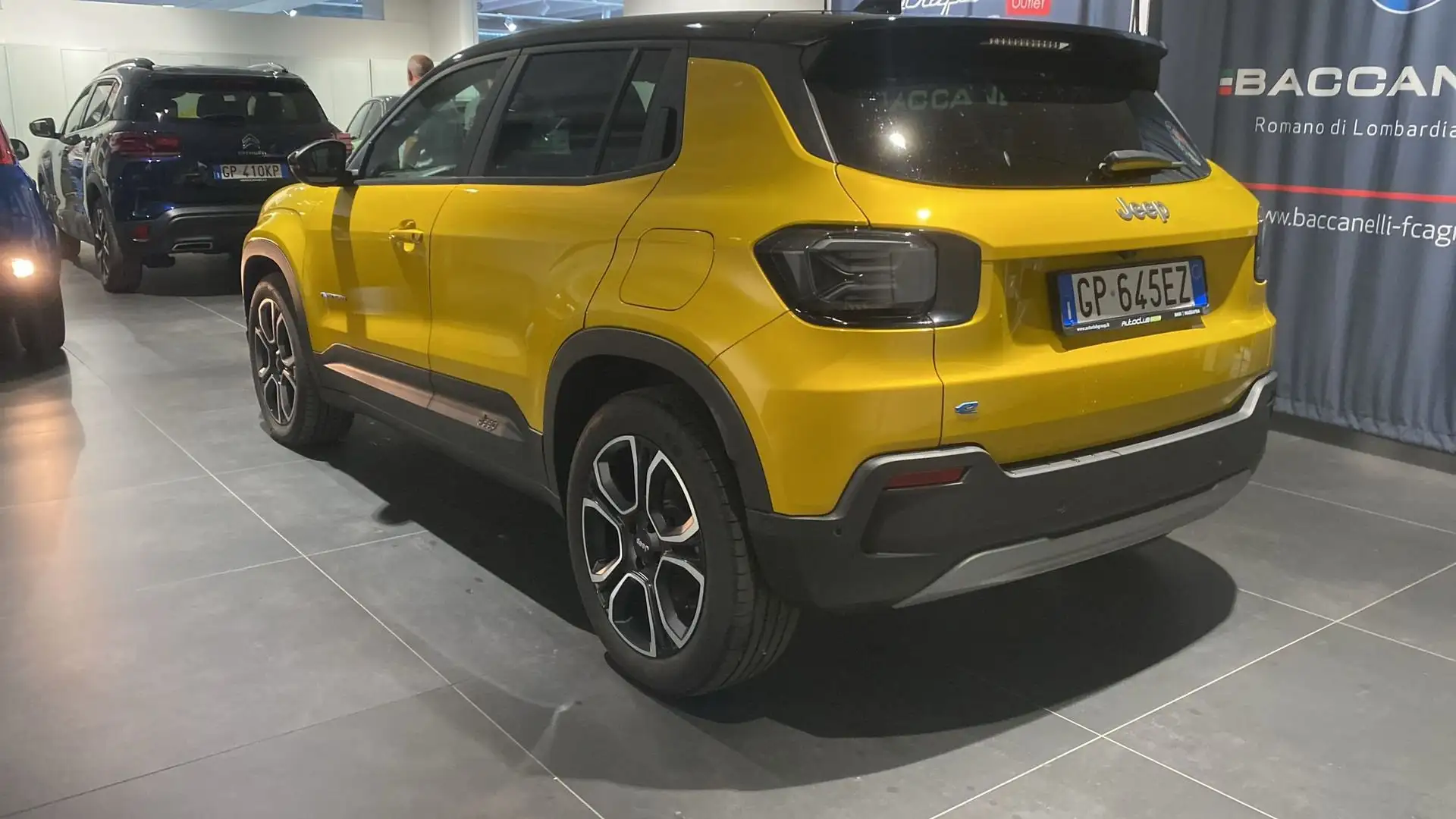 Jeep Avenger BEV Summit Gold - 2