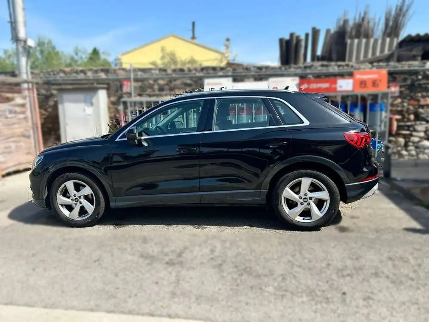 Audi Q3 35 TFSI Advanced Negro - 2