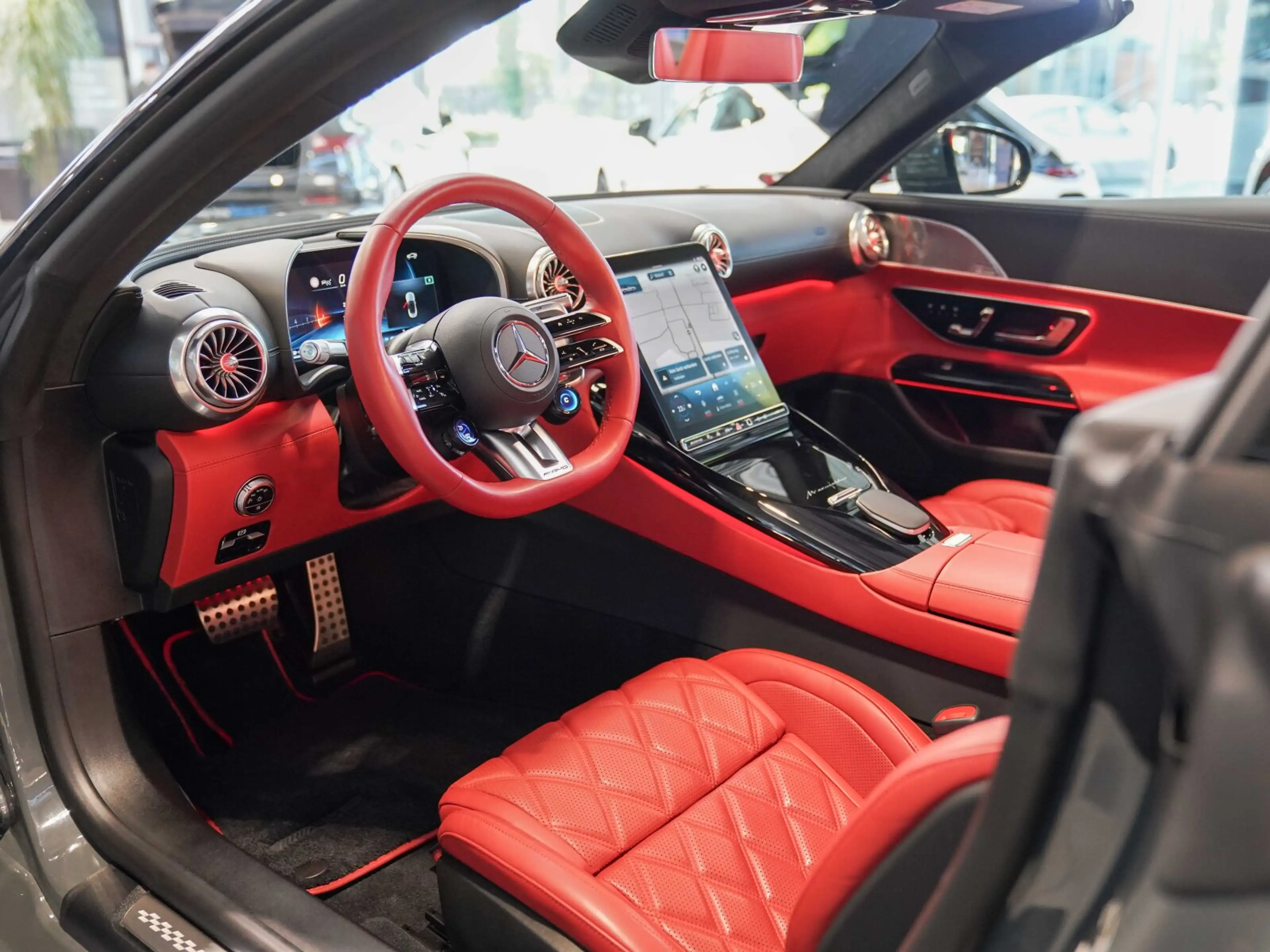 Mercedes-Benz SL 63 AMG SL 63 AMG 4M+ silizium classicrot MANUFAKTUR 360 — photo 15