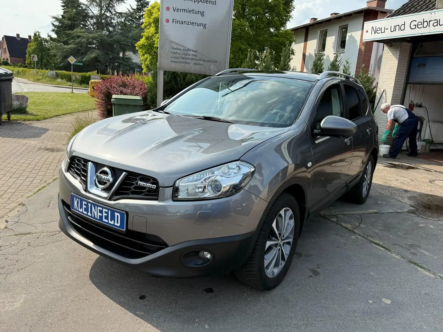 Nissan Qashqai+2 2.0 "Tekna" 4x4 CVT Leder-Xenon-Navi-Pano-AHK-G... Gris - 2