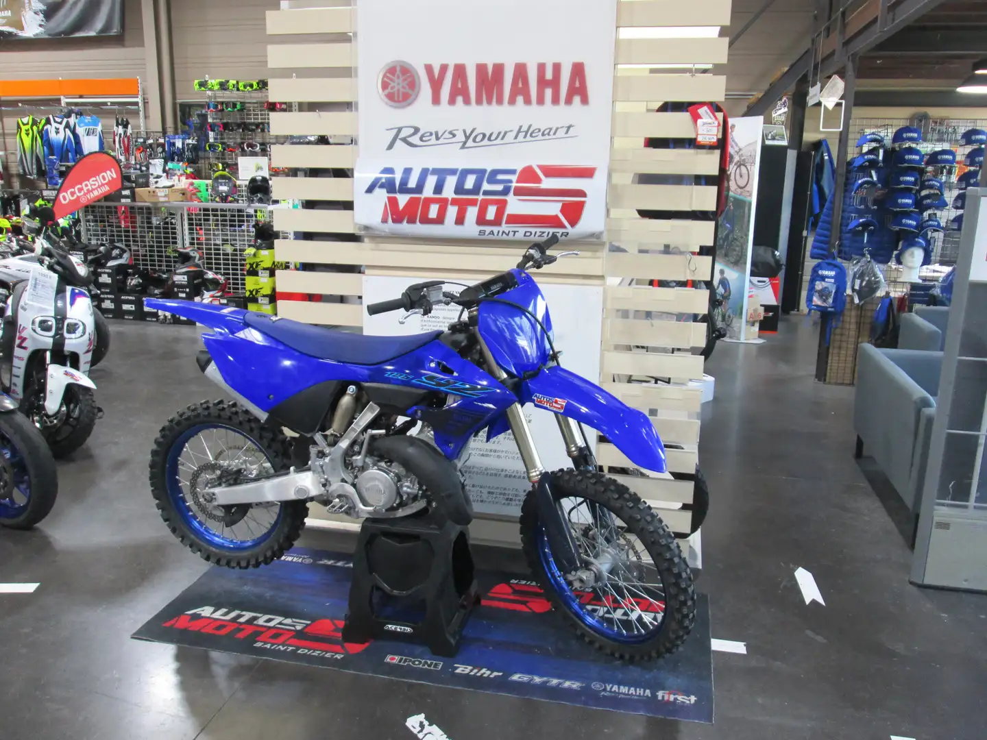 Yamaha Bleu - 1